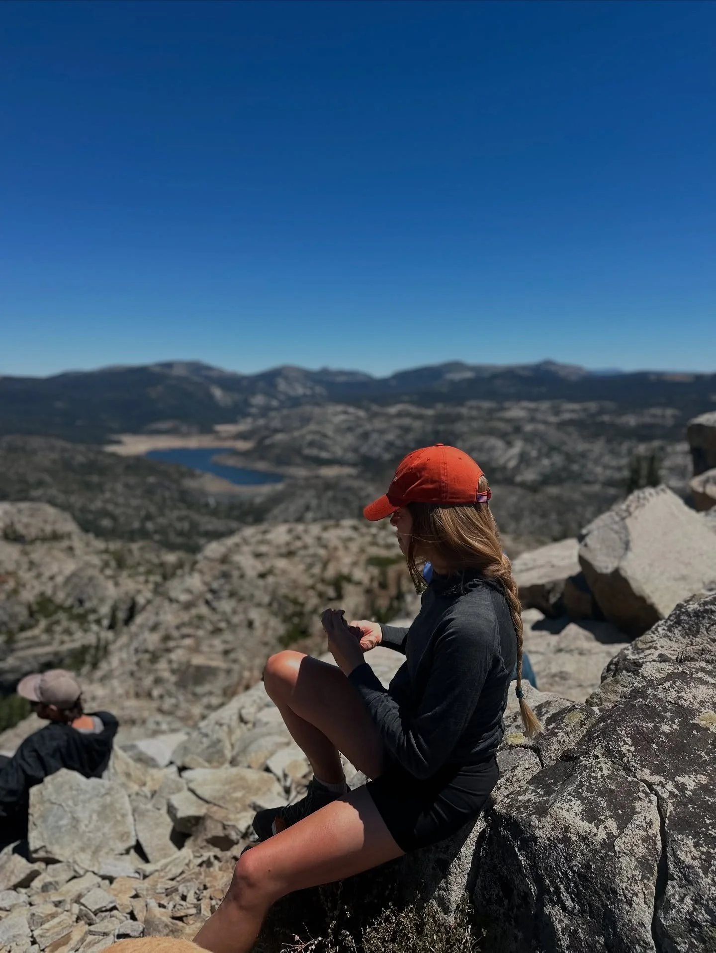 I told a client to do the literal worst job she could today!

Not to sabotage herself, but to liberate herself

Hear me out...

Soooo many of us get caught up in whatever thing needs to be right/correct/perfect

Because there's a feeling, usually of 