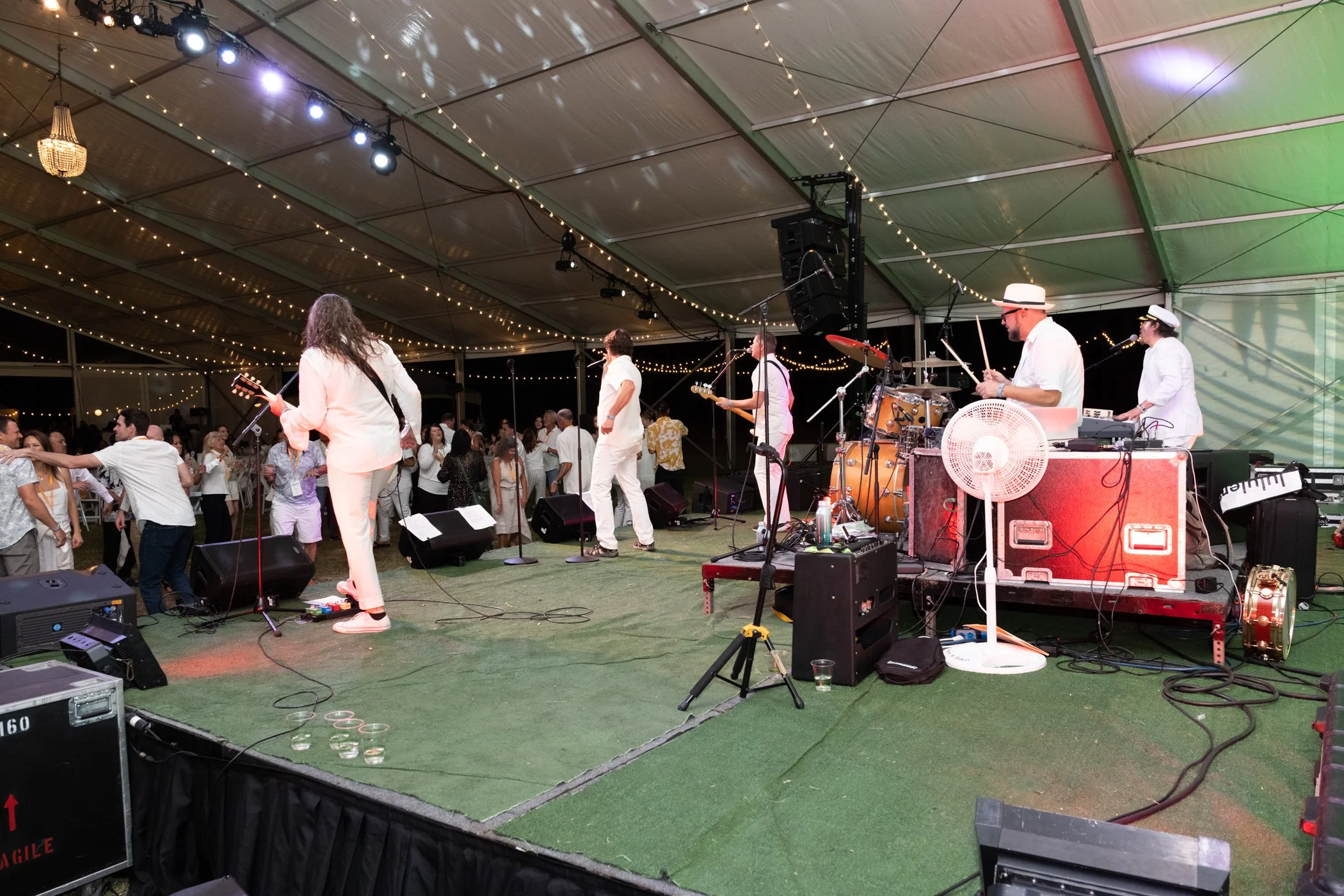 FOODLAND-030423-75TH ANNIVERSARY-4X6@350DPI-AC-215.jpg