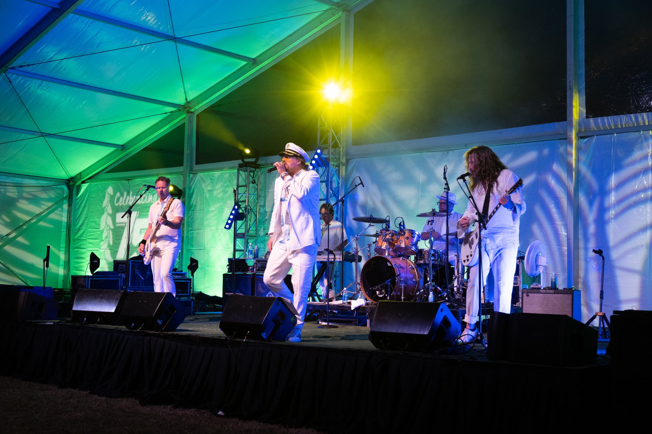 FOODLAND-030423-75TH ANNIVERSARY-4X6@350DPI-AC-191.jpg