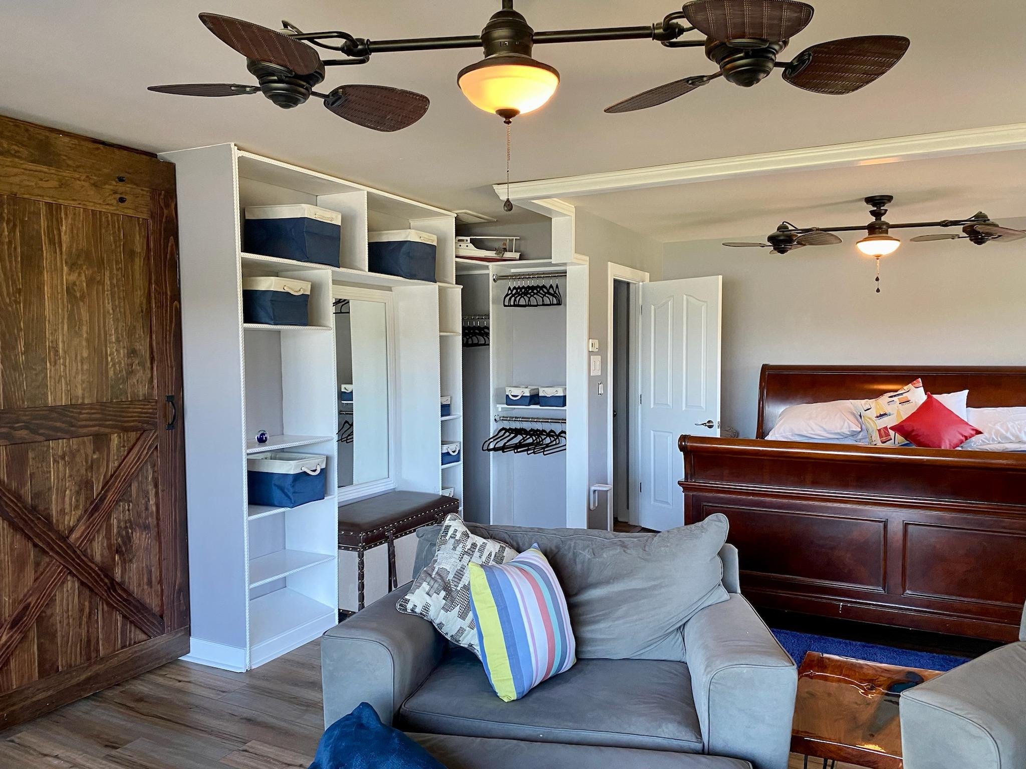 Lazarus' Point
Master Bedroom