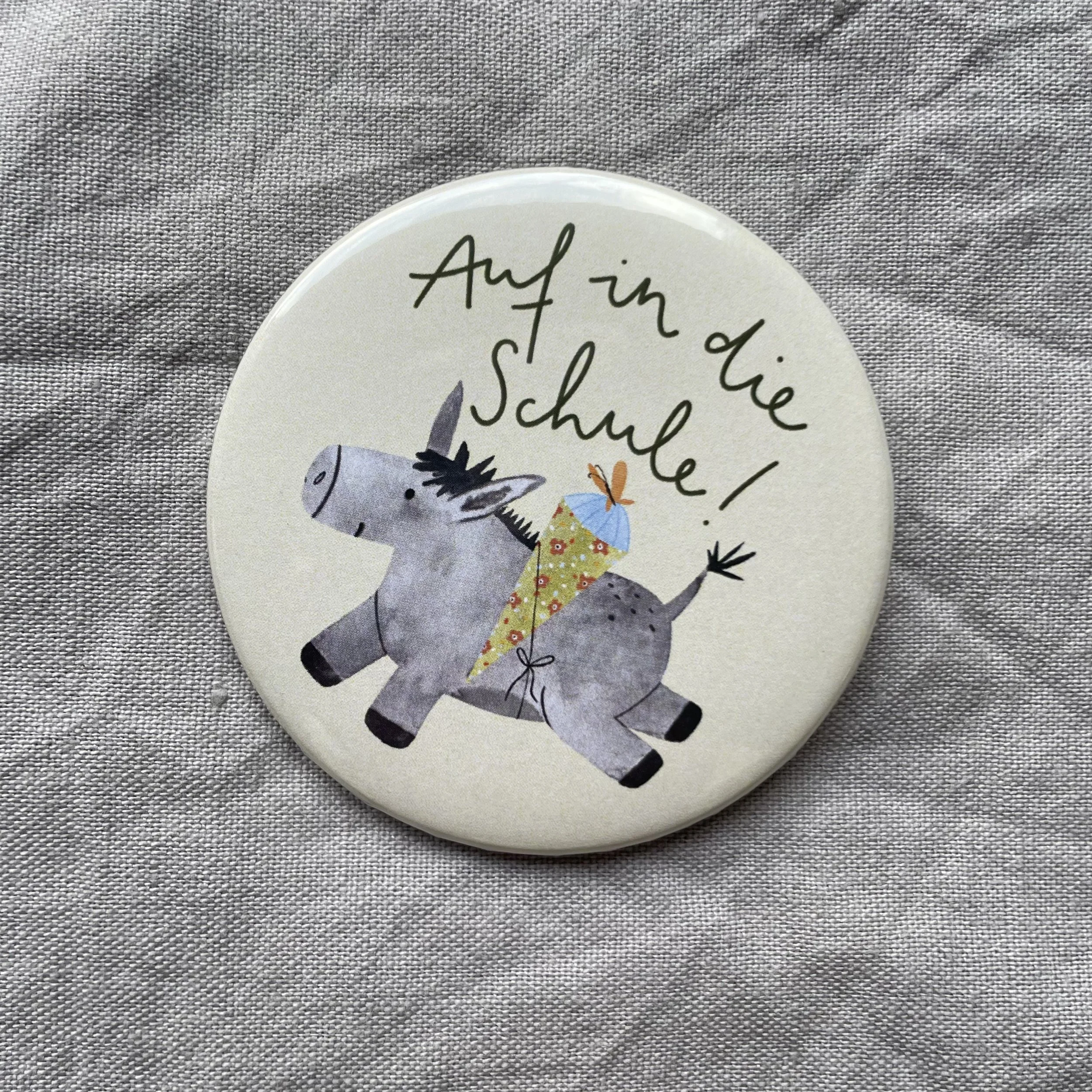 Button Auf in die Schule - Esel