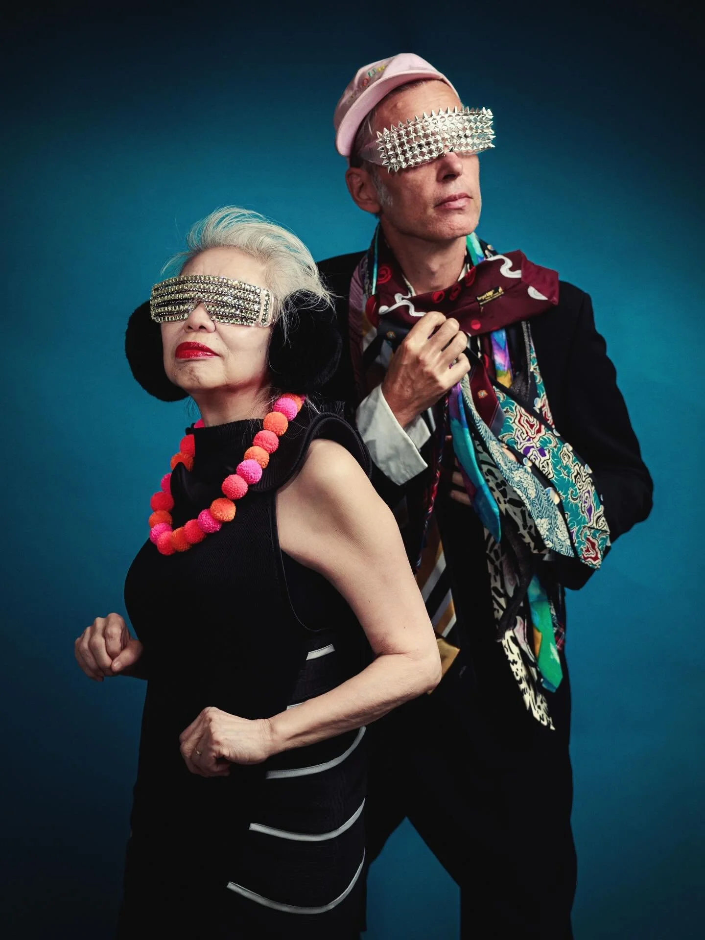 🪐

音を聴く。
音に応える。
音楽が生まれる。

高瀬アキ&amp;ダニエル・エルトマン
&ldquo;Timeless Project 2026&rdquo;

In Fukuoka with 田中徳崇

-

ベルリンを拠点に活動する高瀬アキは
1970年代にヨーロッパで生まれたfree improvisation =即興　の文化と日本の感性を結びつけてきました。

楽譜ではなく、その場の Listening（聴き合い） から生まれる音楽。
互いの音を聴きながら
その瞬間ごとに音楽が生ま