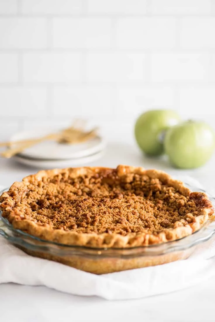 apple crumb pie.jpeg