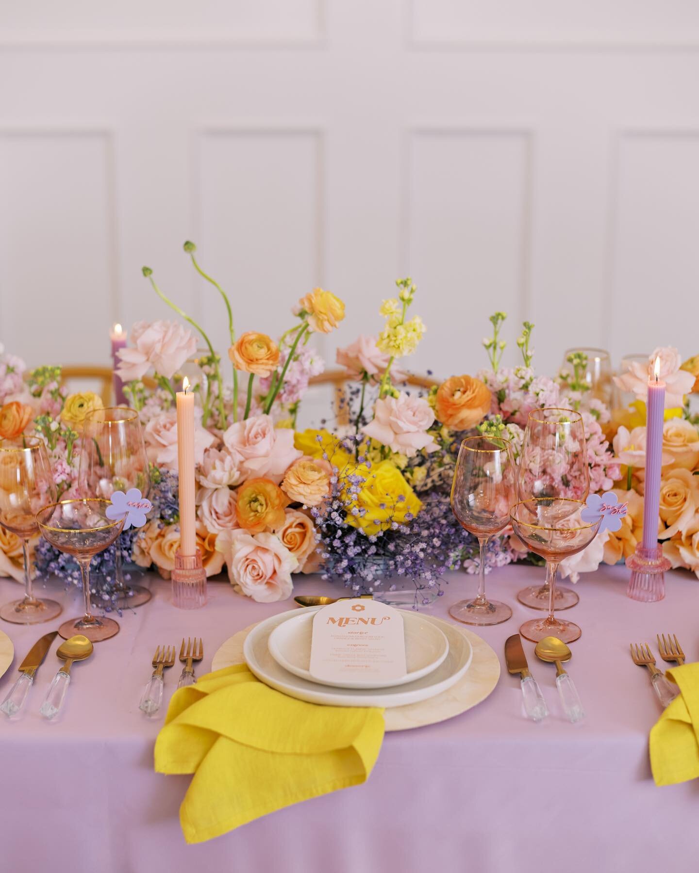 It&rsquo;s giving pastels. It&rsquo;s giving disco. It&rsquo;s giving 70s. It&rsquo;s giving spring. It&rsquo;s giving everythingggg.

2023 is going to be full of colour and I&rsquo;m so here for it!

Design &amp; Styling: @oliveandcoweddings
Photogr