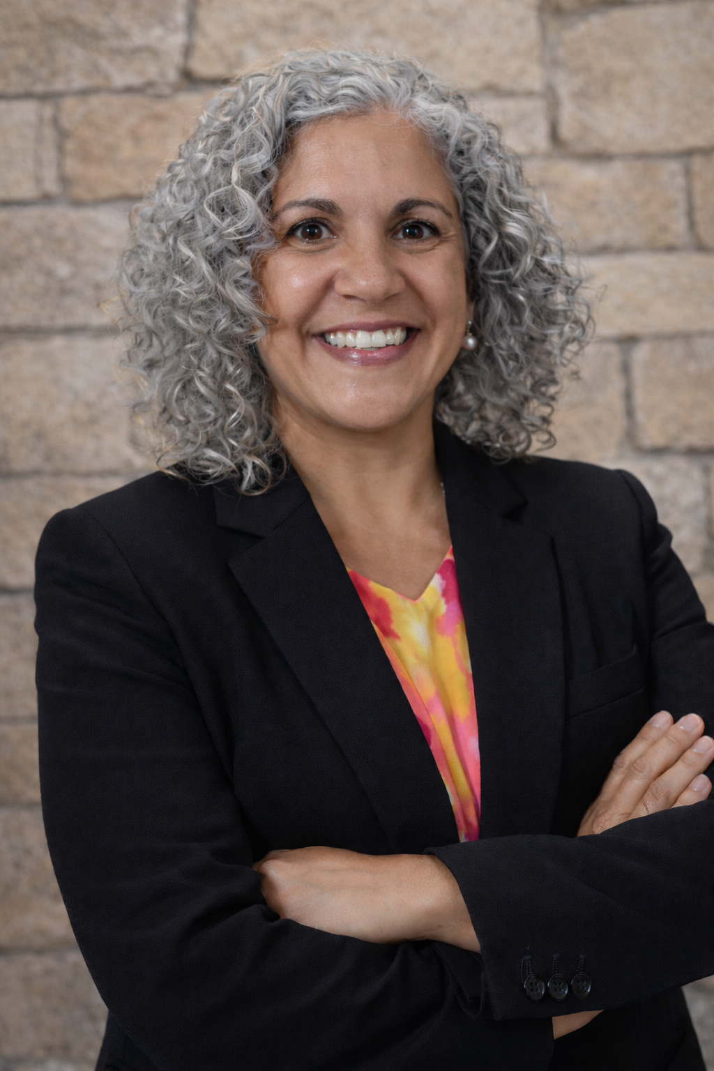 headshot of liz cruz