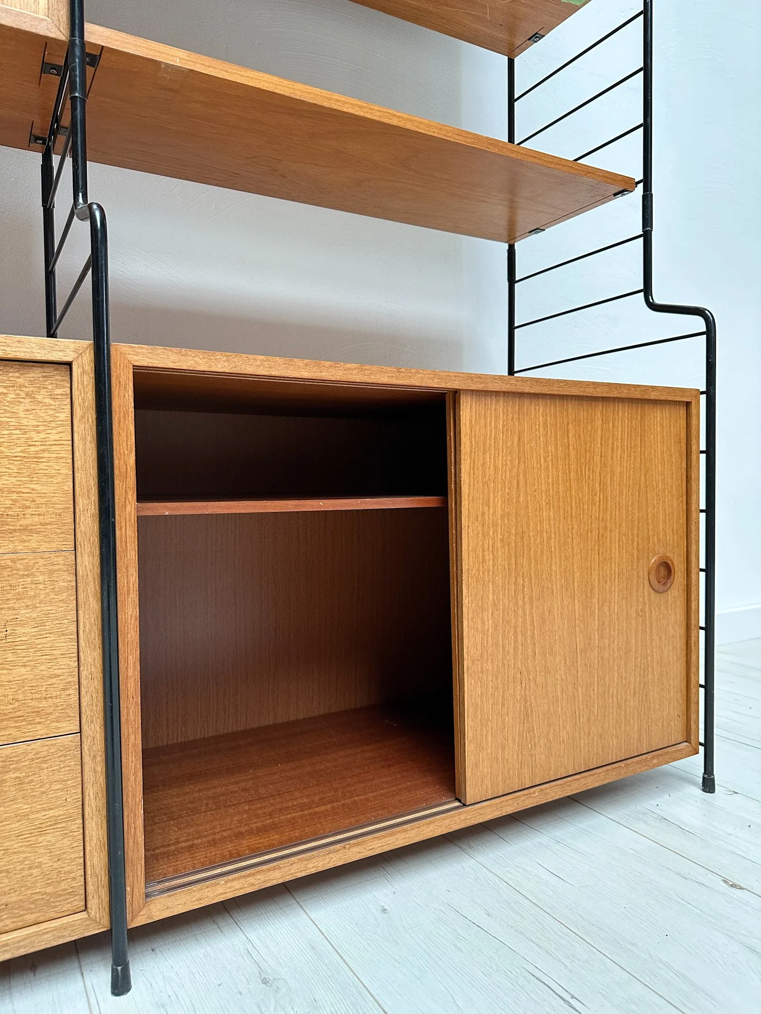 1960s Vintage Freestanding Teak Shelving System by WHB Germany – detail 14