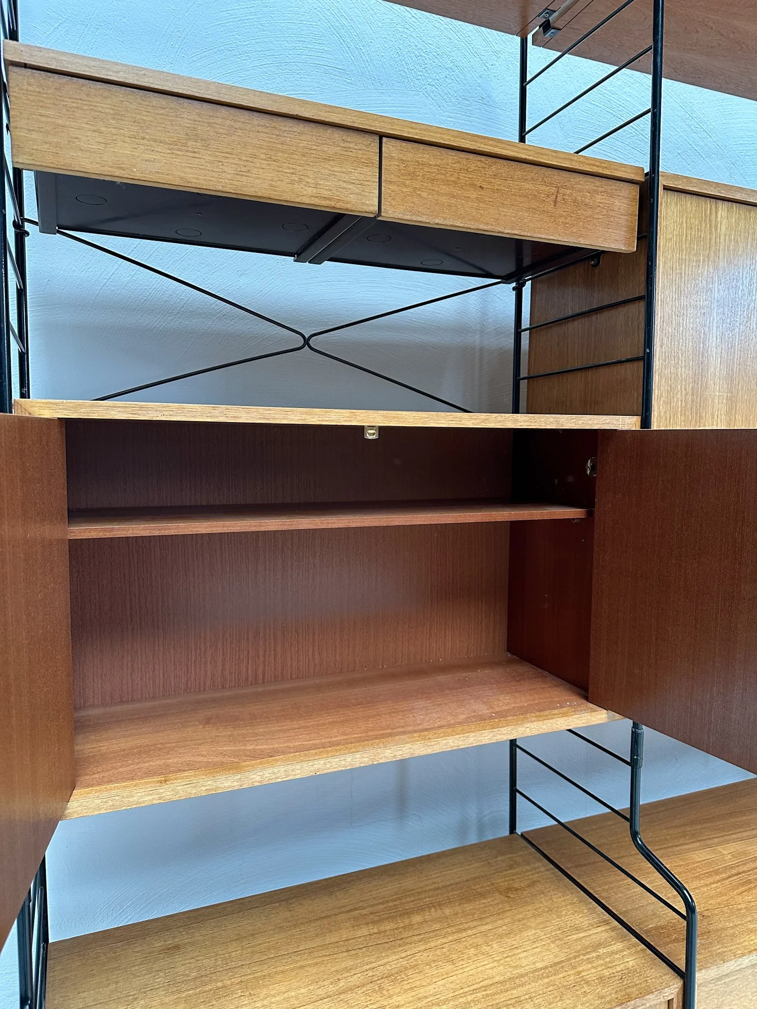 1960s Vintage Freestanding Teak Shelving System by WHB Germany – detail 16
