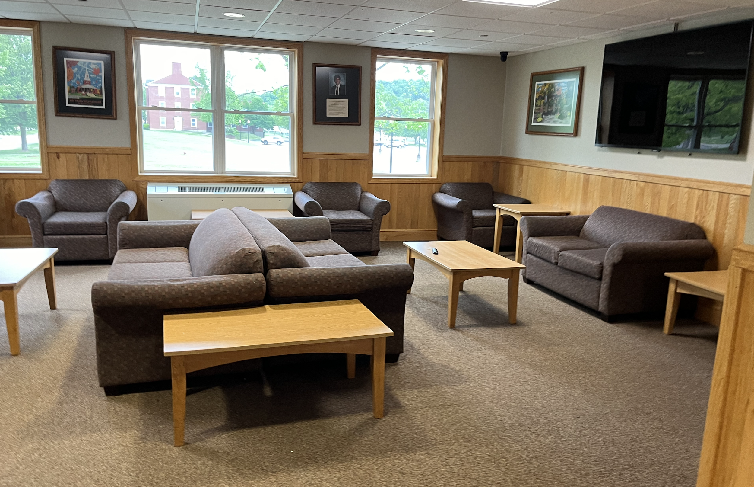 Dunn Hall includes a common area for relaxing and meeting other residents.