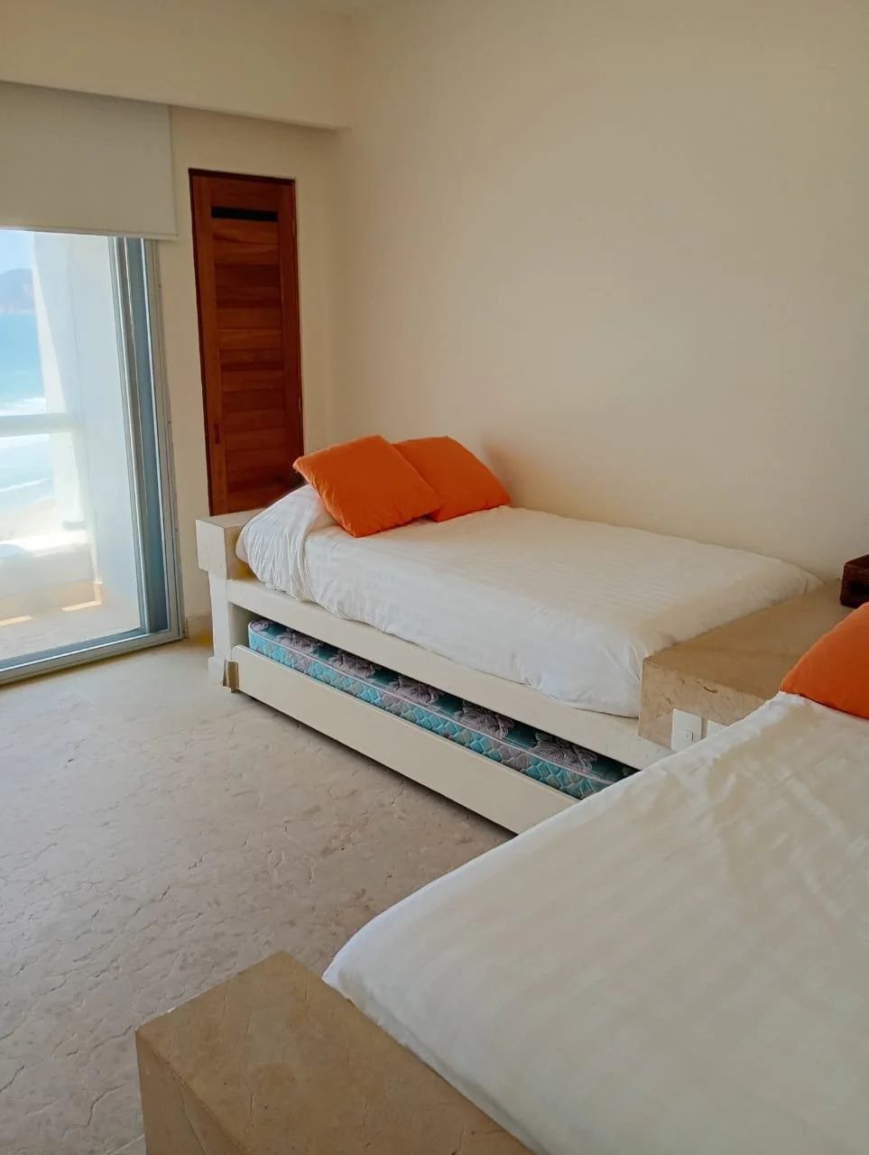 210 WhatsApp Image 2026-04-01 at 11.06.16 AM (1).jpeg