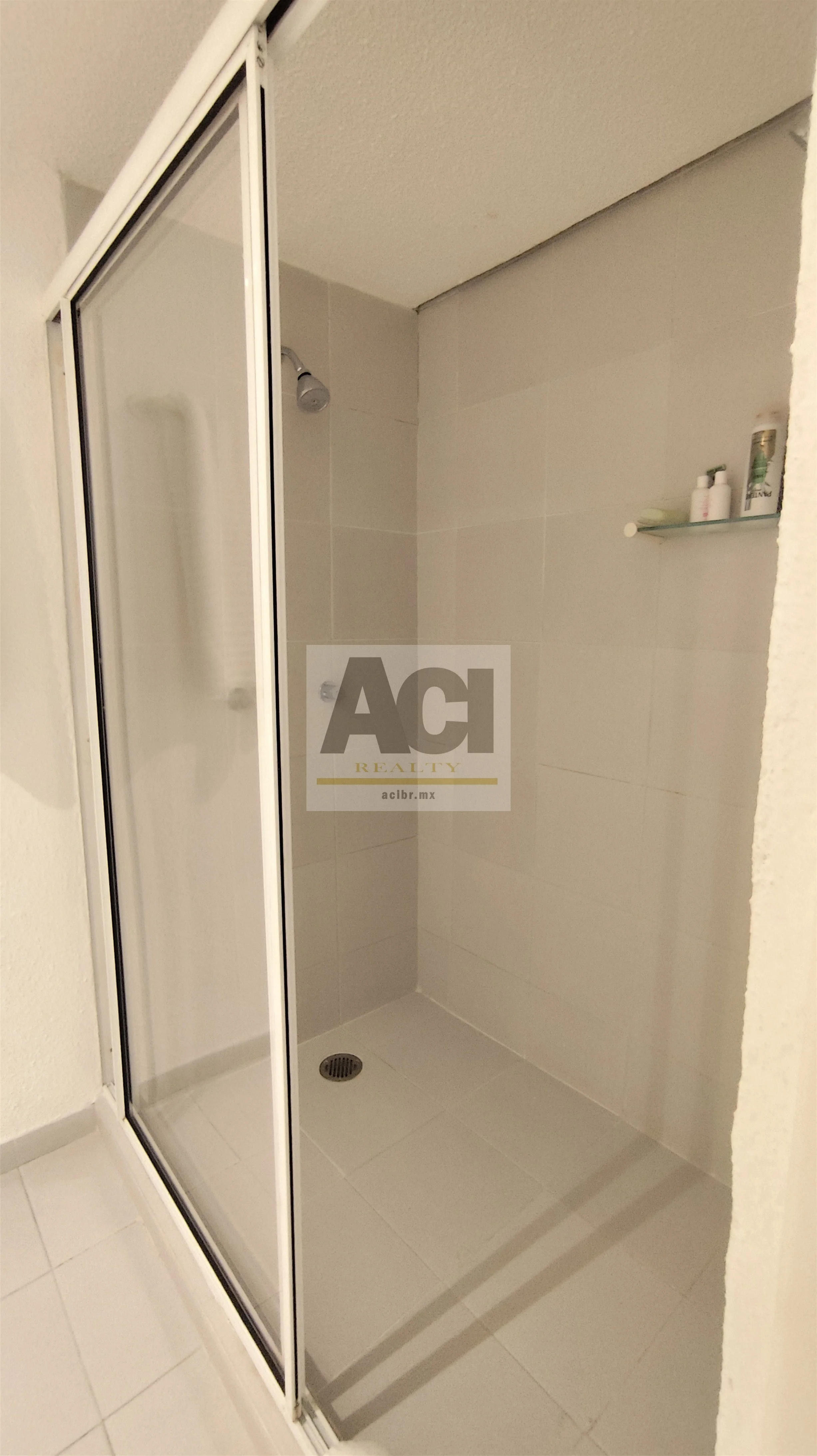 340 ACI Bienes Raíces Aruba 801_23.jpg