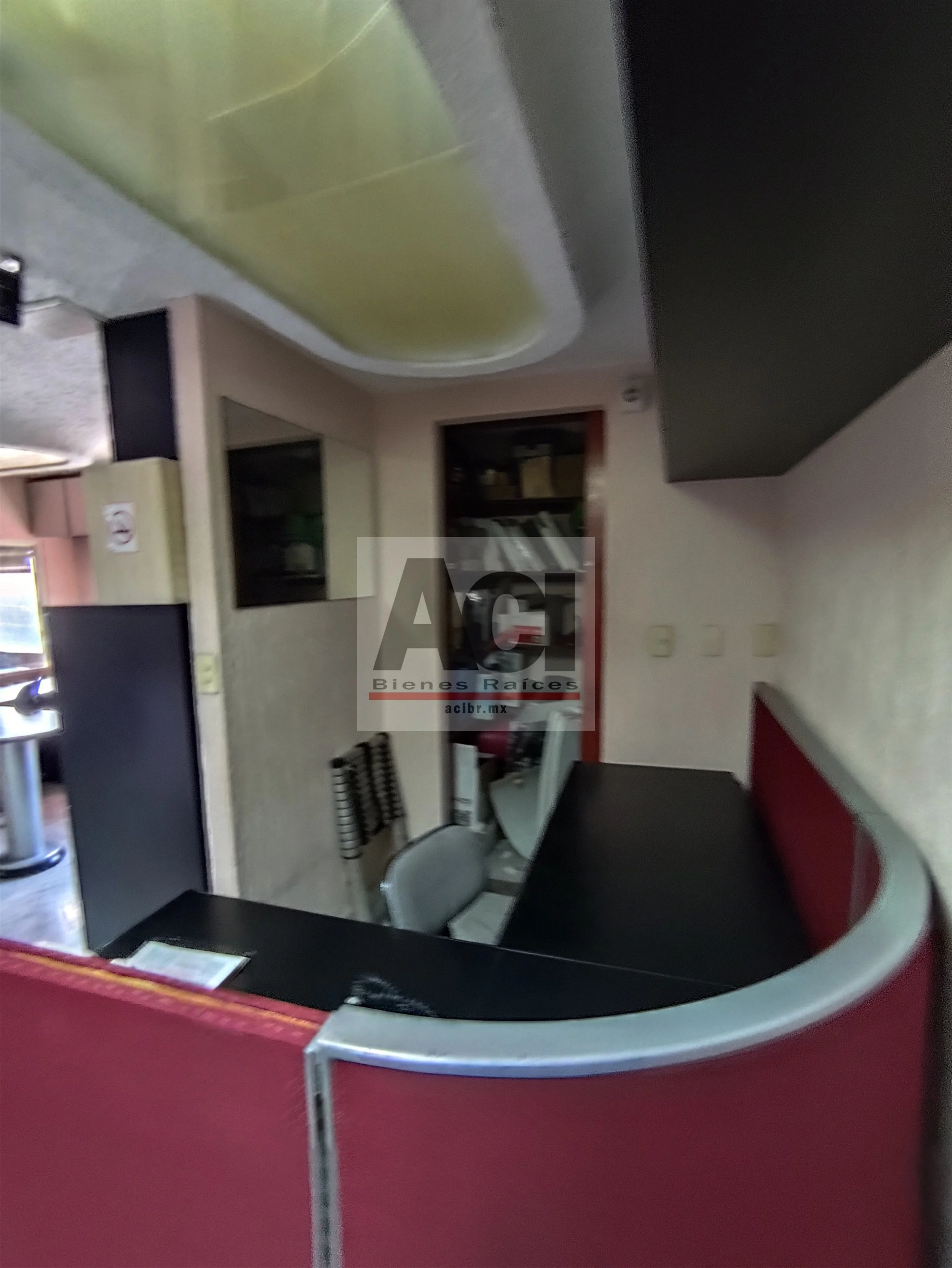 170 ACI Bienes Raíces Oficinas Universidad_7.jpg