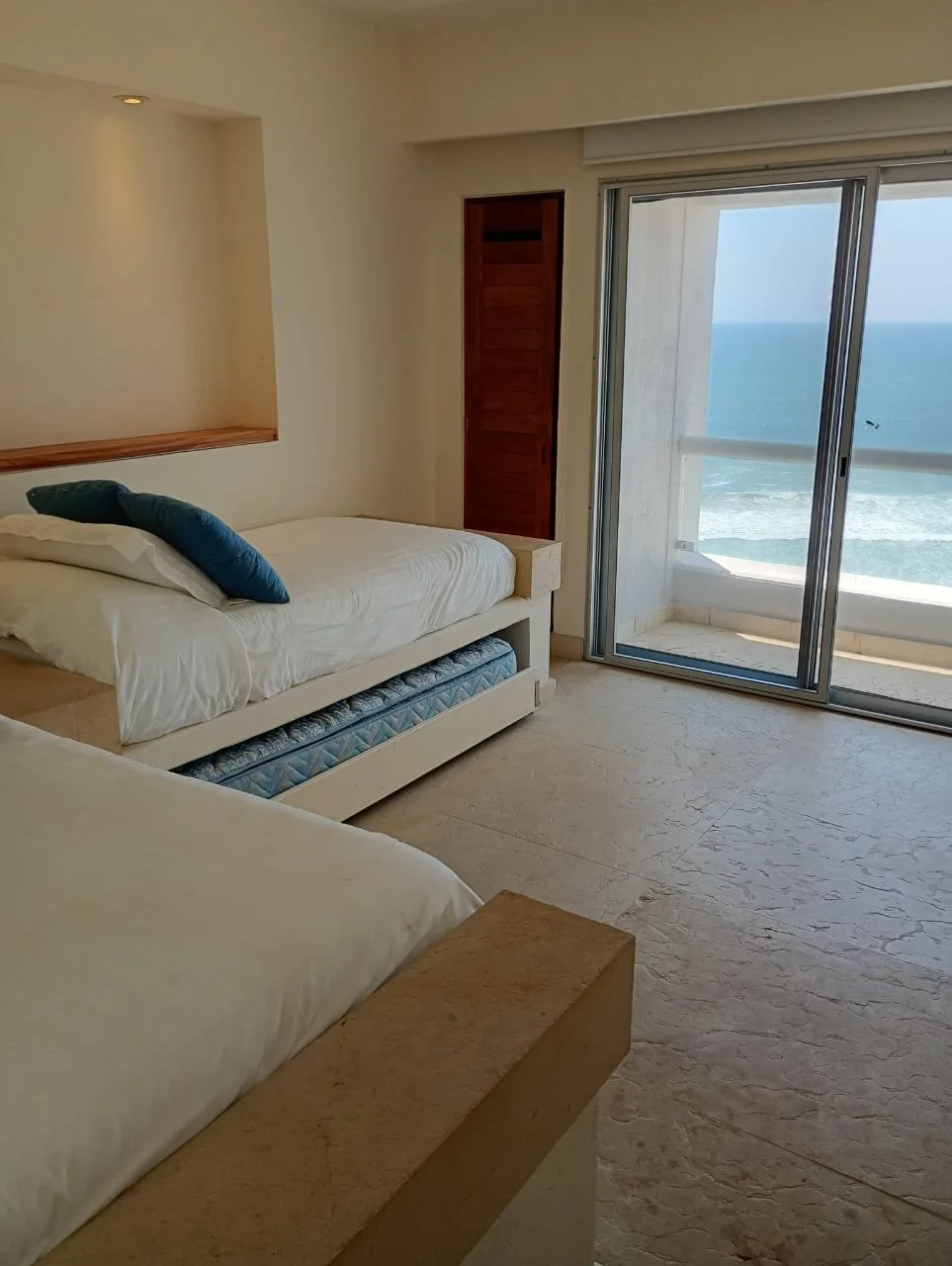 220 WhatsApp Image 2026-04-01 at 11.06.16 AM (2).jpeg