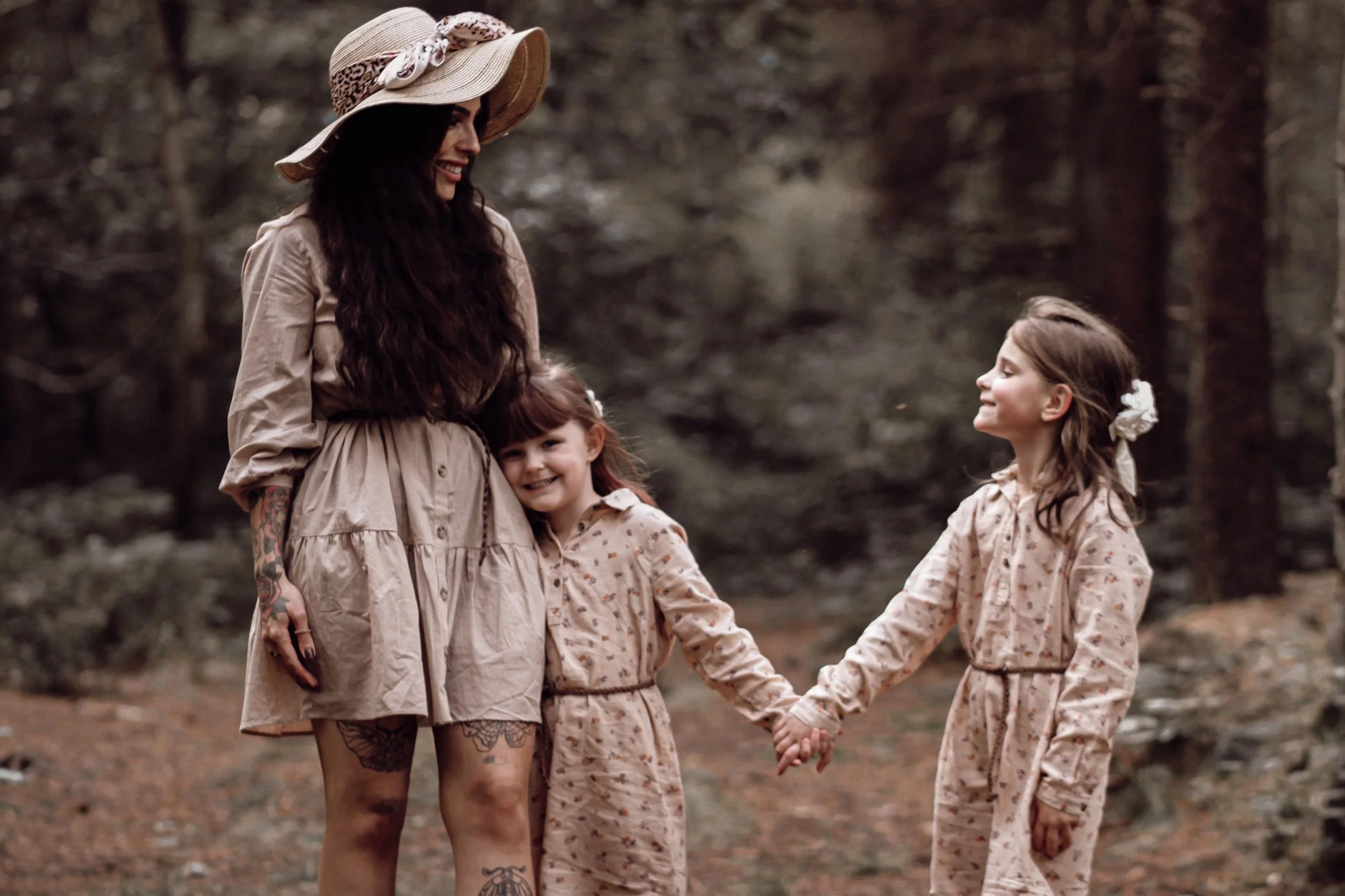 Ava, Ella &amp; Sarah