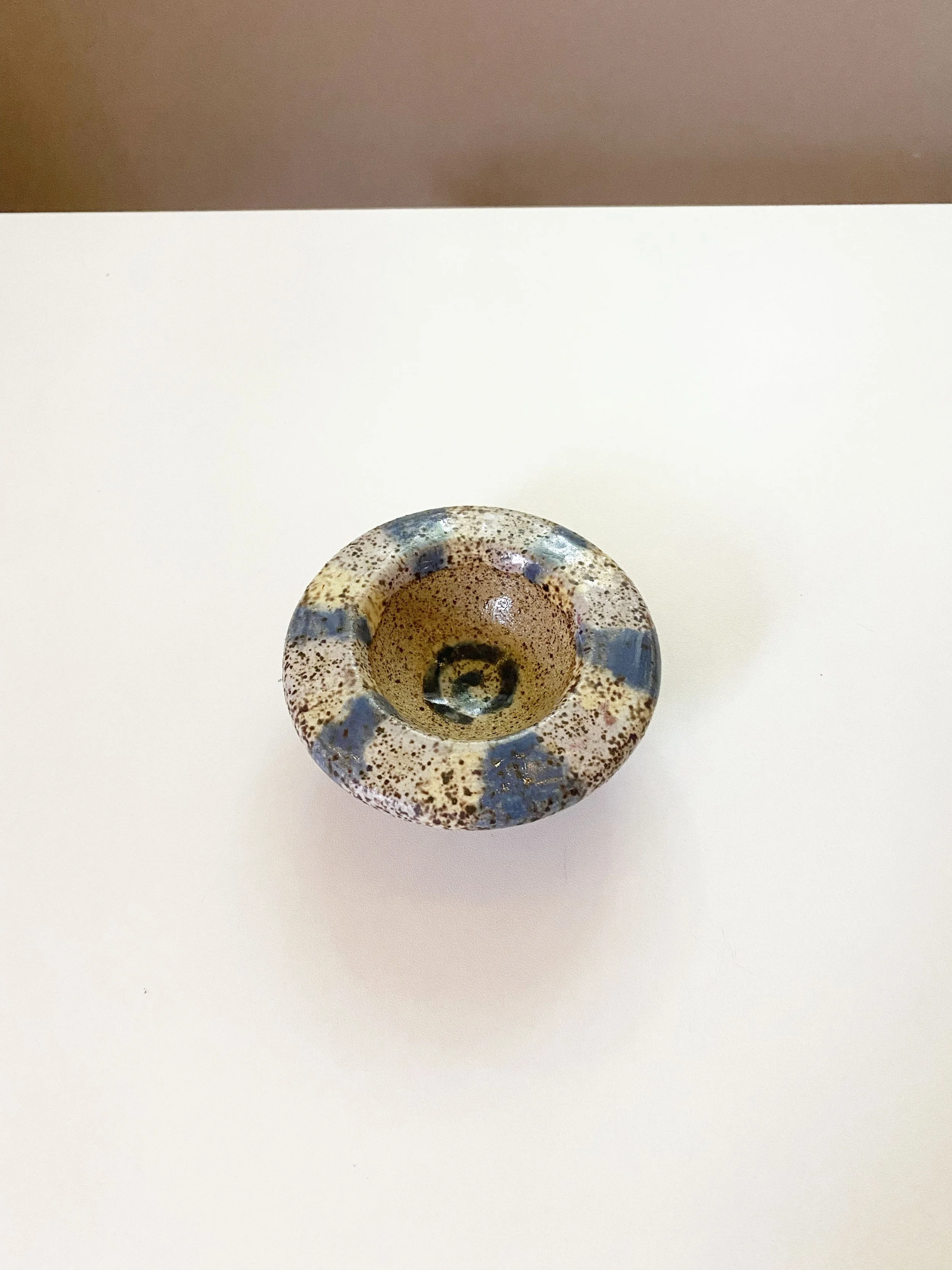 Ashtray2.jpg