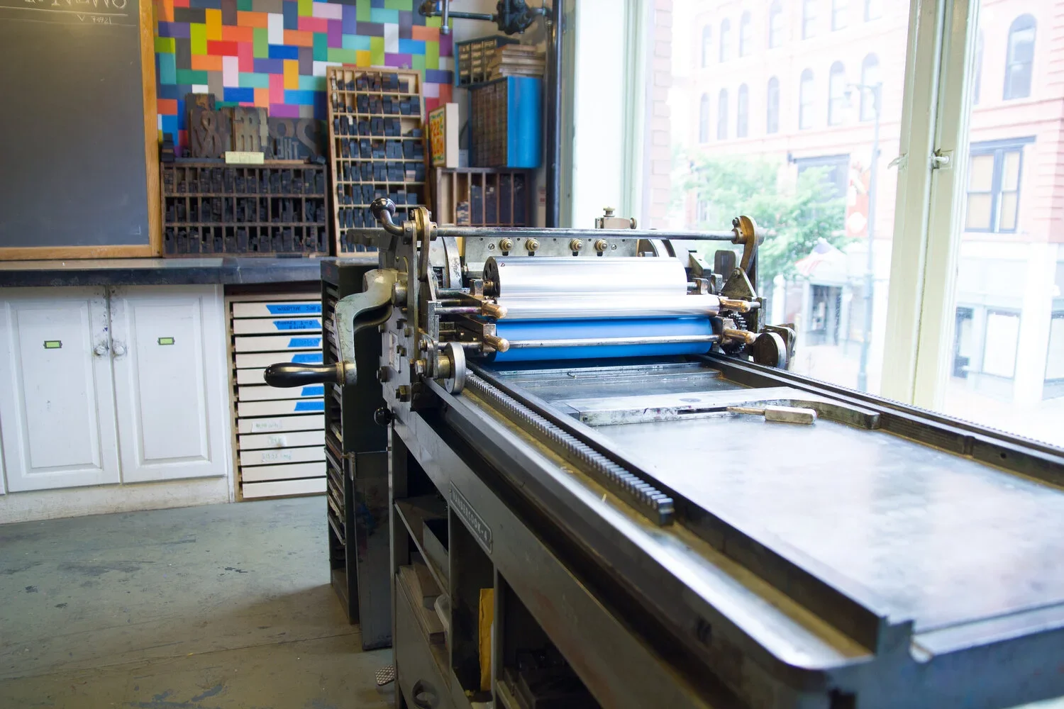 vandercook+4,+15x20+bed.webp
