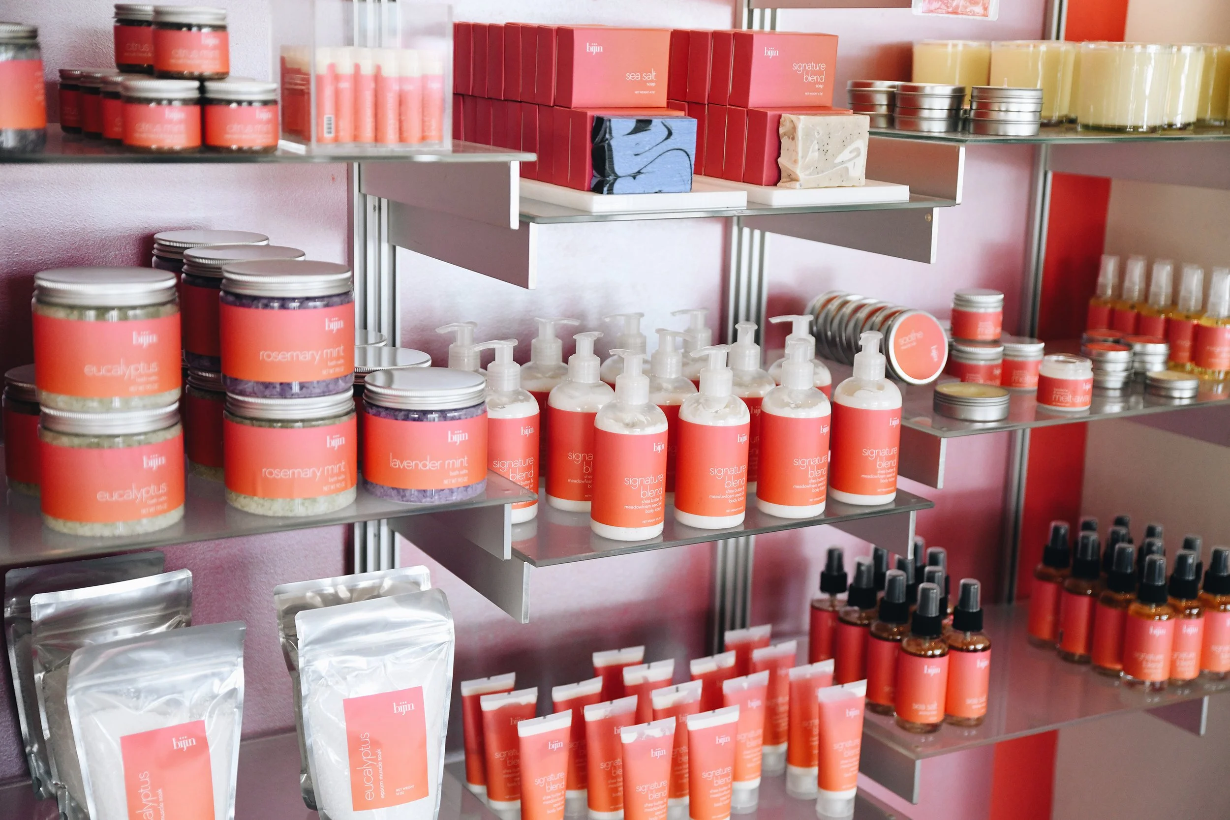 Beautifully scented, all natural bijin signature bath, body, and home fragrance products at the retail boutique within bijin salon & spa in Kansas City.