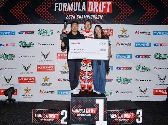 Minowa with Hiro after FD win.jpeg
