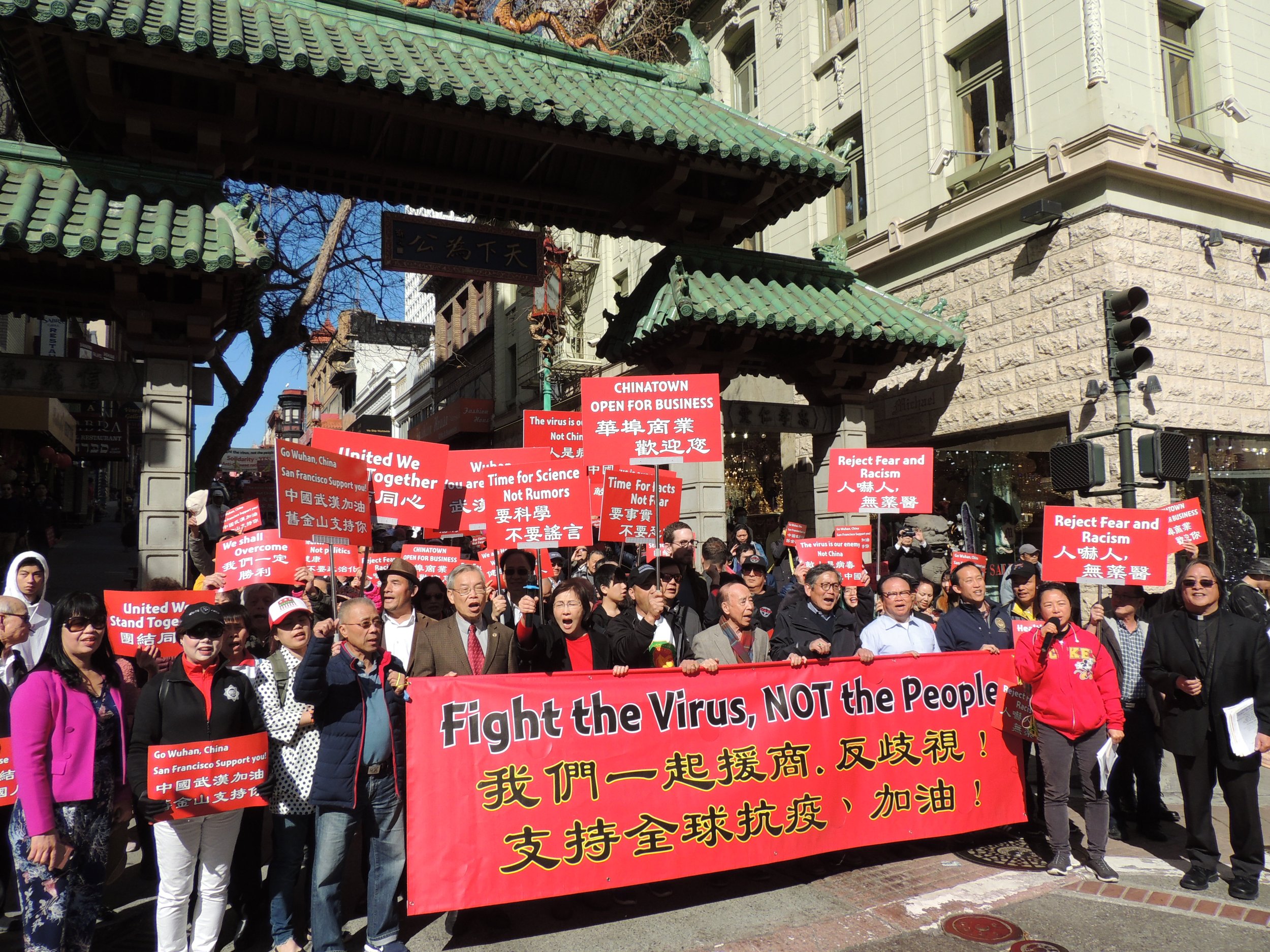 Smithsonian accepts “Fight the Virus, NOT the People” COVID-19 banner as historical artifact