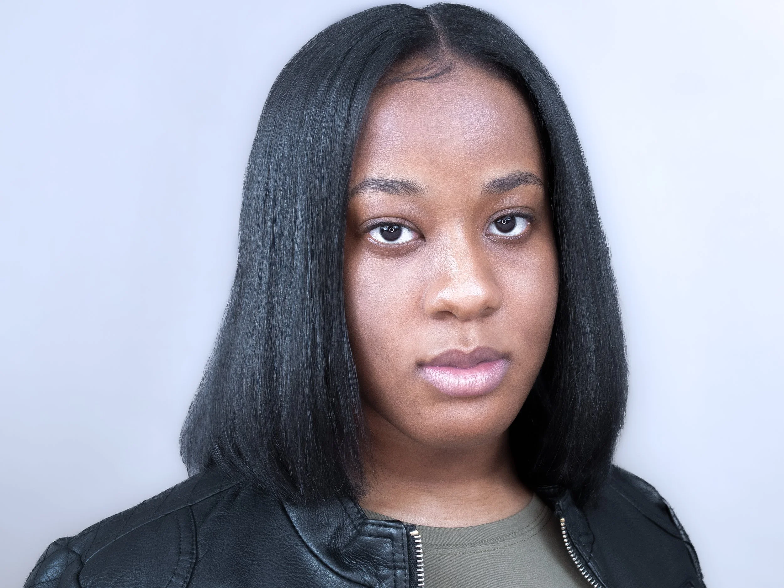 ALEX L RETOUCHED HEADSHOT - LIGHT.jpg