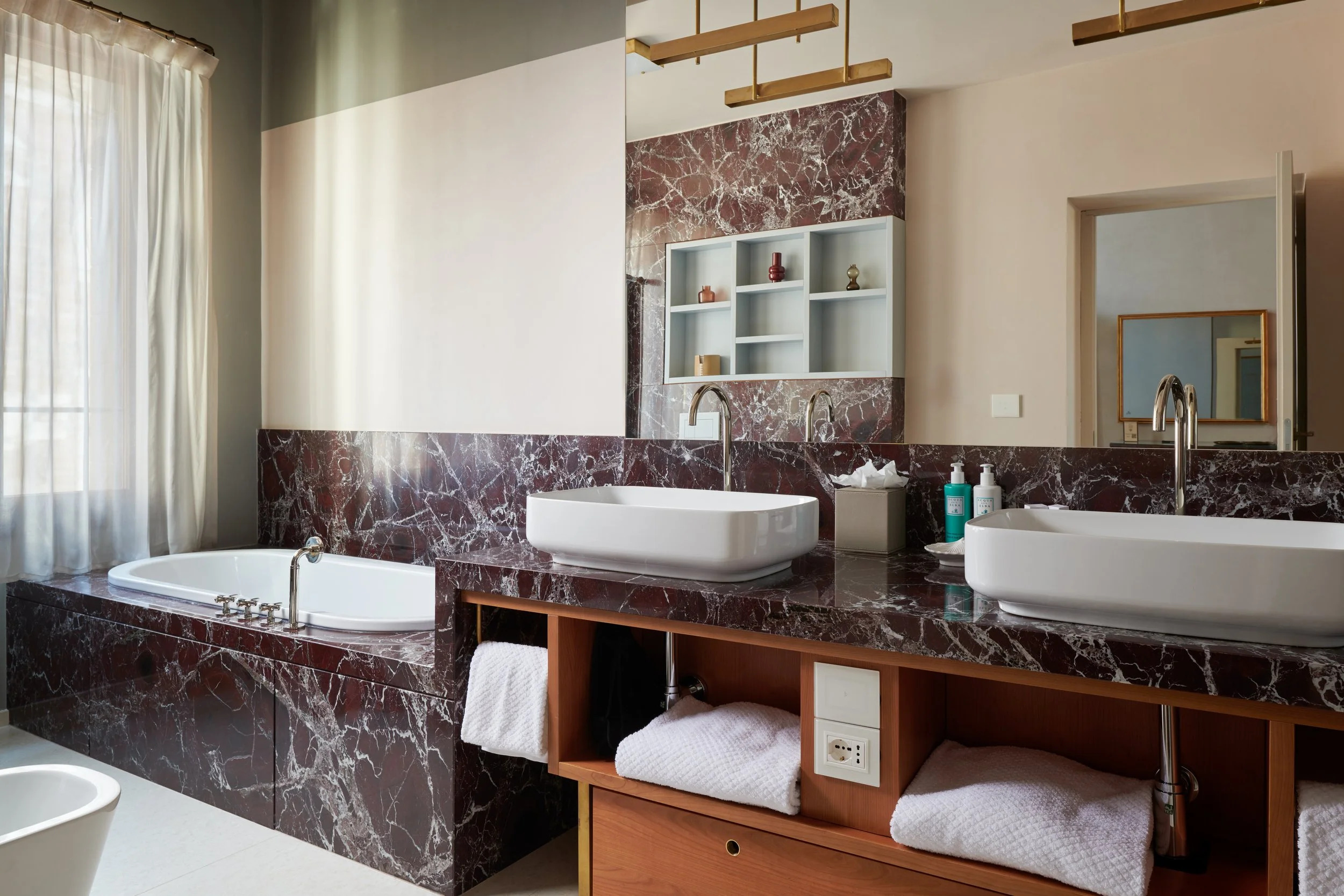 piano-nobile---salle-de-bain---venise-prestige---1_51986439330_o.jpg
