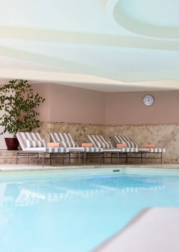 698da8500a823e068ec97d62_briquetterie piscine.webp