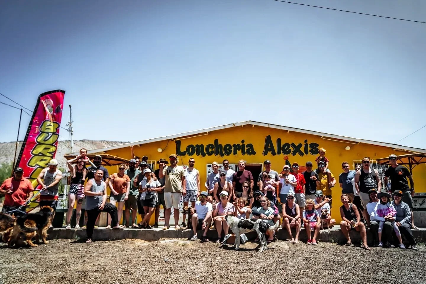 Food is the universal language.. and the way to the ❤️. Here is the SOT 3.1 Fam in Baja 🇲🇽

@rad_z71 📸 #SOTBaja

#campervan #campervanconversion #vanlifeproject #sprintercampervans #mercedessprintervan #4x4sprintervan #4x4sprinter #mercedessprinte