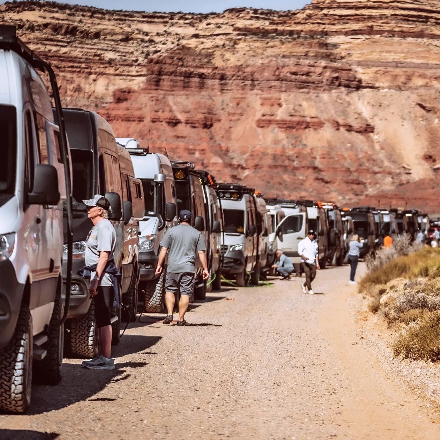 Get ready for the photo dump from all the SOT'ers that came with us to UT. Follow #SOTUT1 &amp; #SOTUT2 

@rad_z71 📷

#mercedessprintervan #mercedessprinter #sprintercampervans #sprintervanlife #sprintervan #vanlifestyle #vancamping #vanlifeexplorer