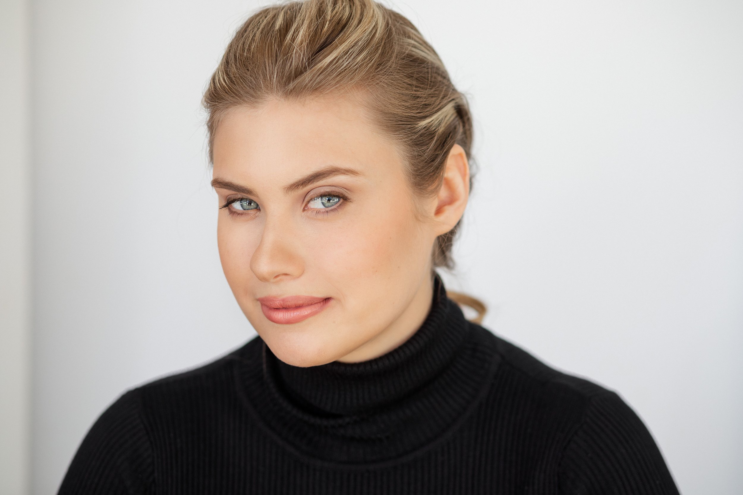 Headshot Hair and Makeup. Makeup Soft Hair braided.