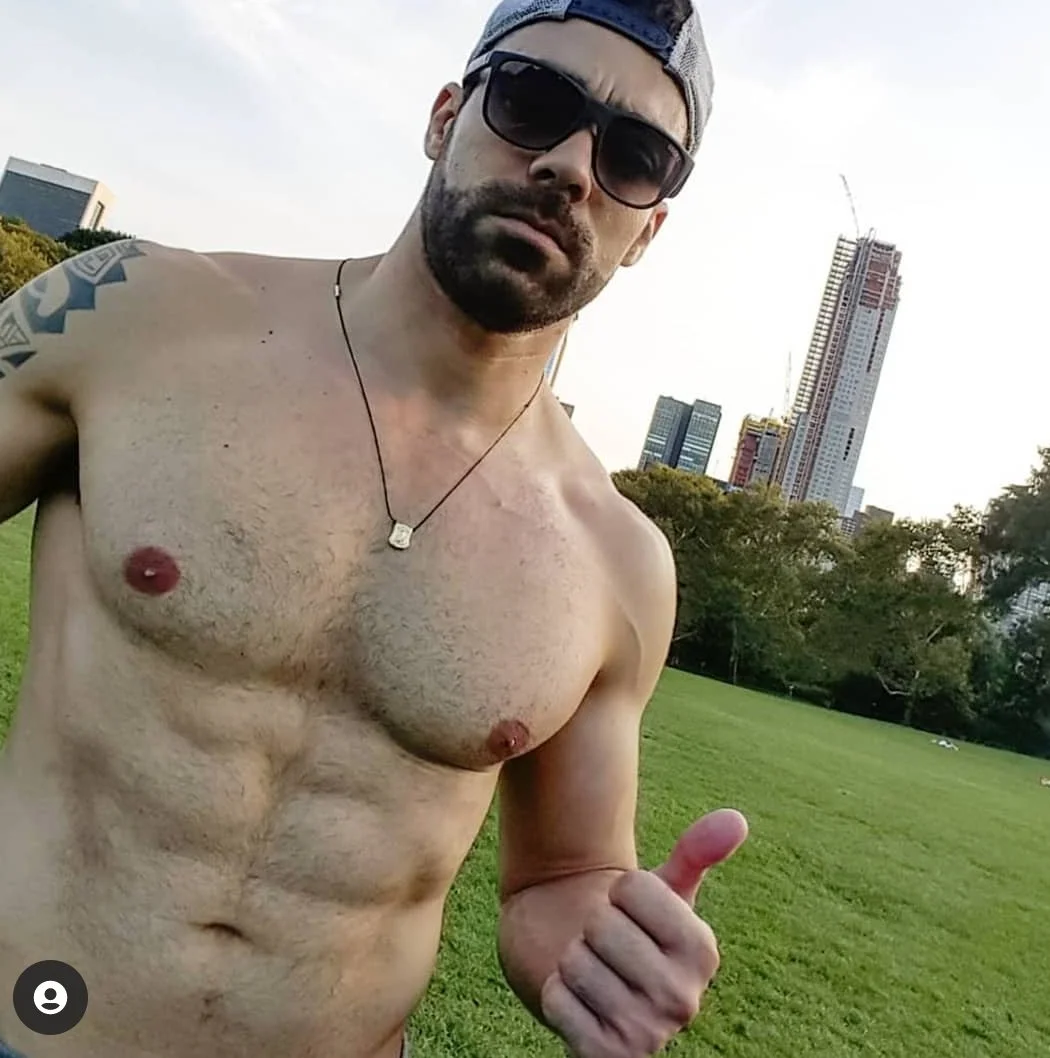 Screenshot_20220206-190825_Instagram.jpg