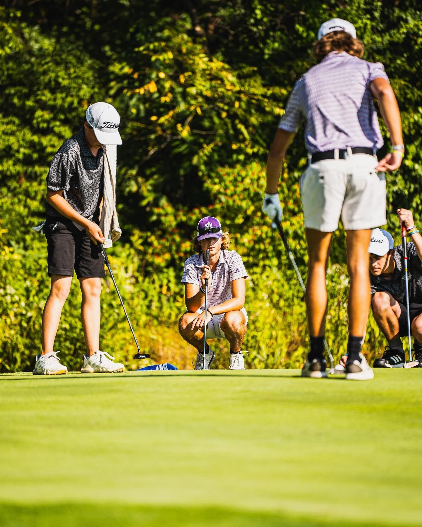 most locked golf team i&rsquo;ve seen 
#teetime #dontsleepongolf 

.

.

#sportsphotography #pickerington #pickeringtoncentral #sportsedit #golfswing