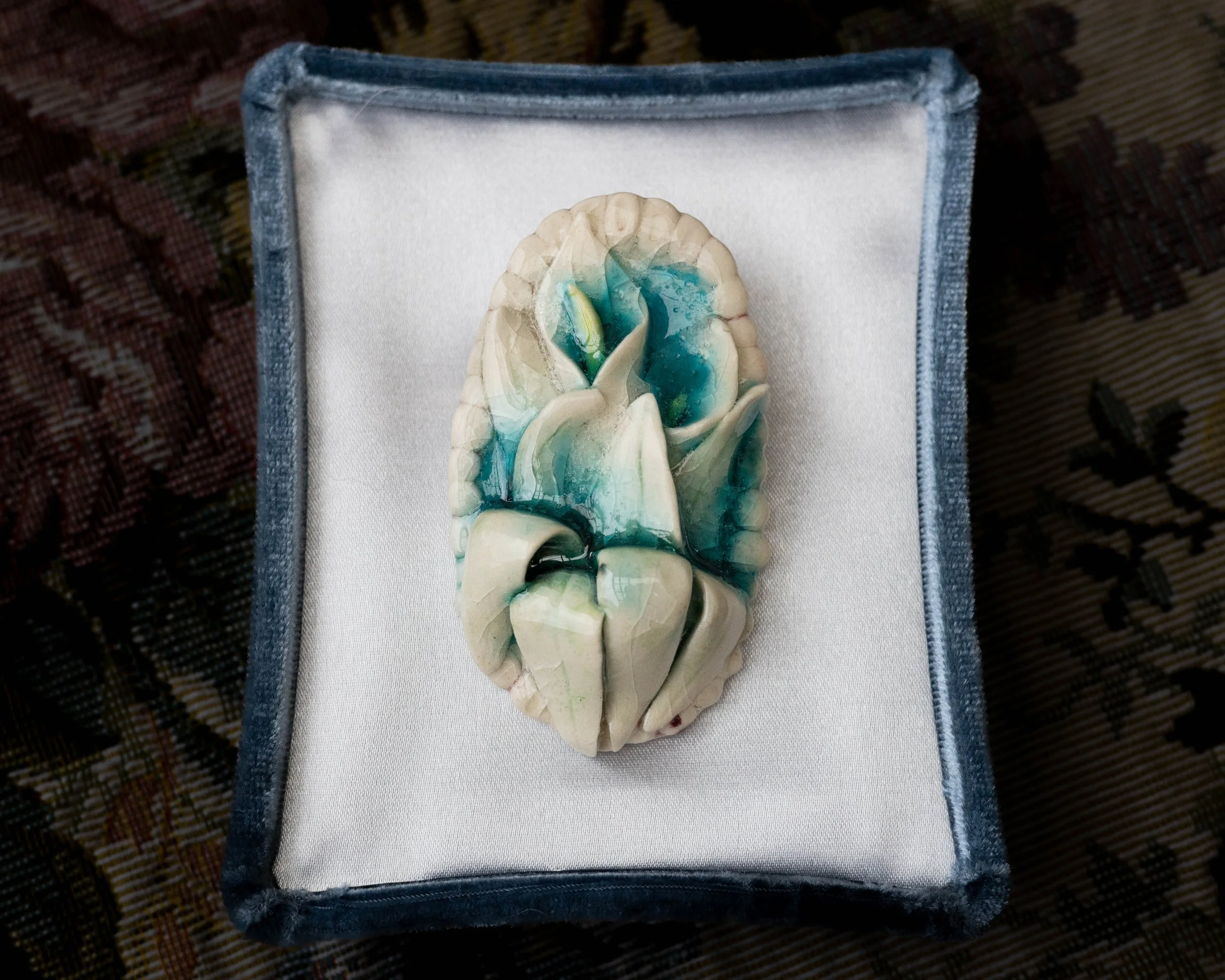 Porcelain Brooch - Calla Lily |