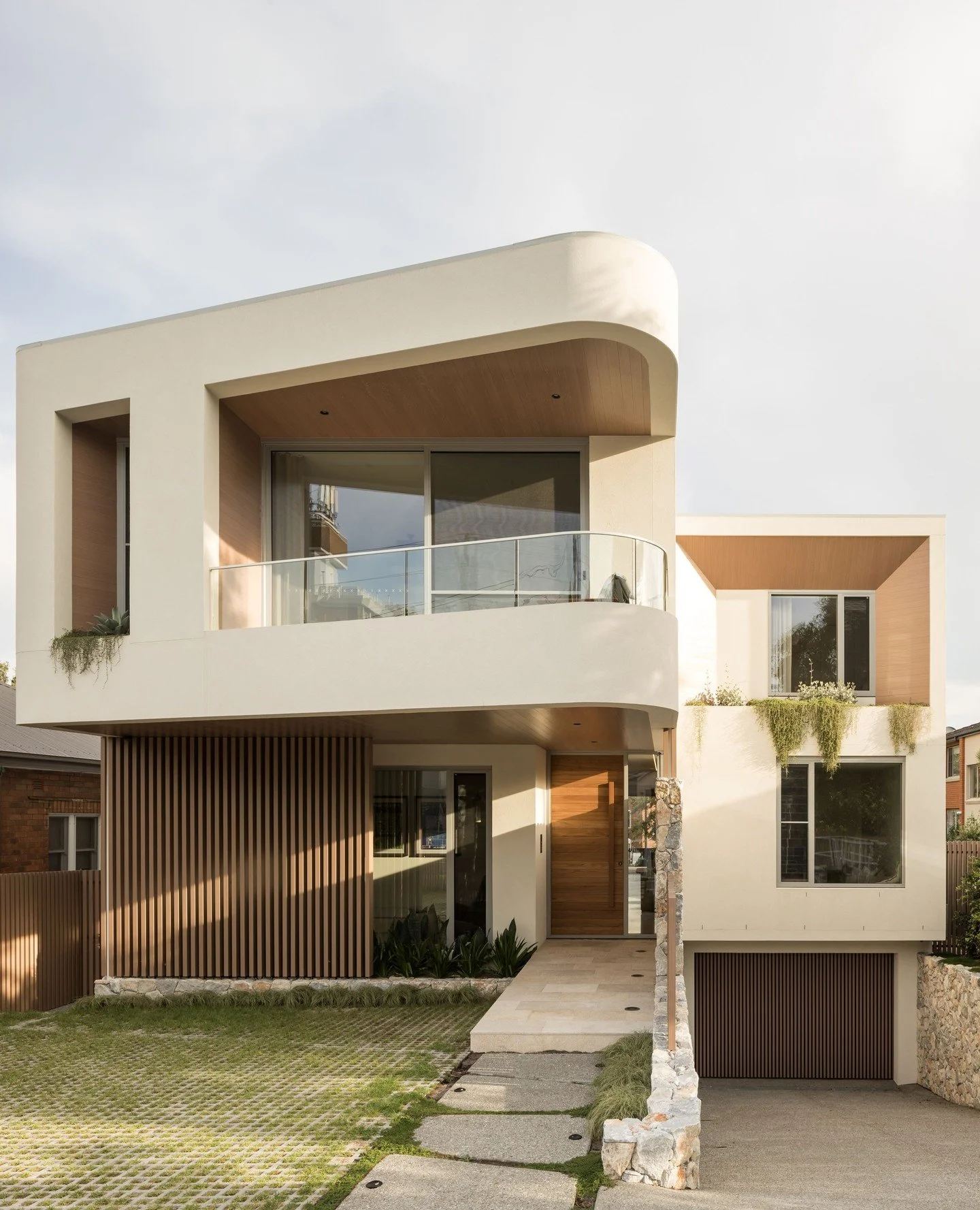 The Autumn House won both the Curator's Award and the People's Choice Award for new build at the 2025 Illawarra Festival of Architecture and Design event (@__ifad__ ), held on Saturday night at the @wollongongartgallery. We are so proud to play our p