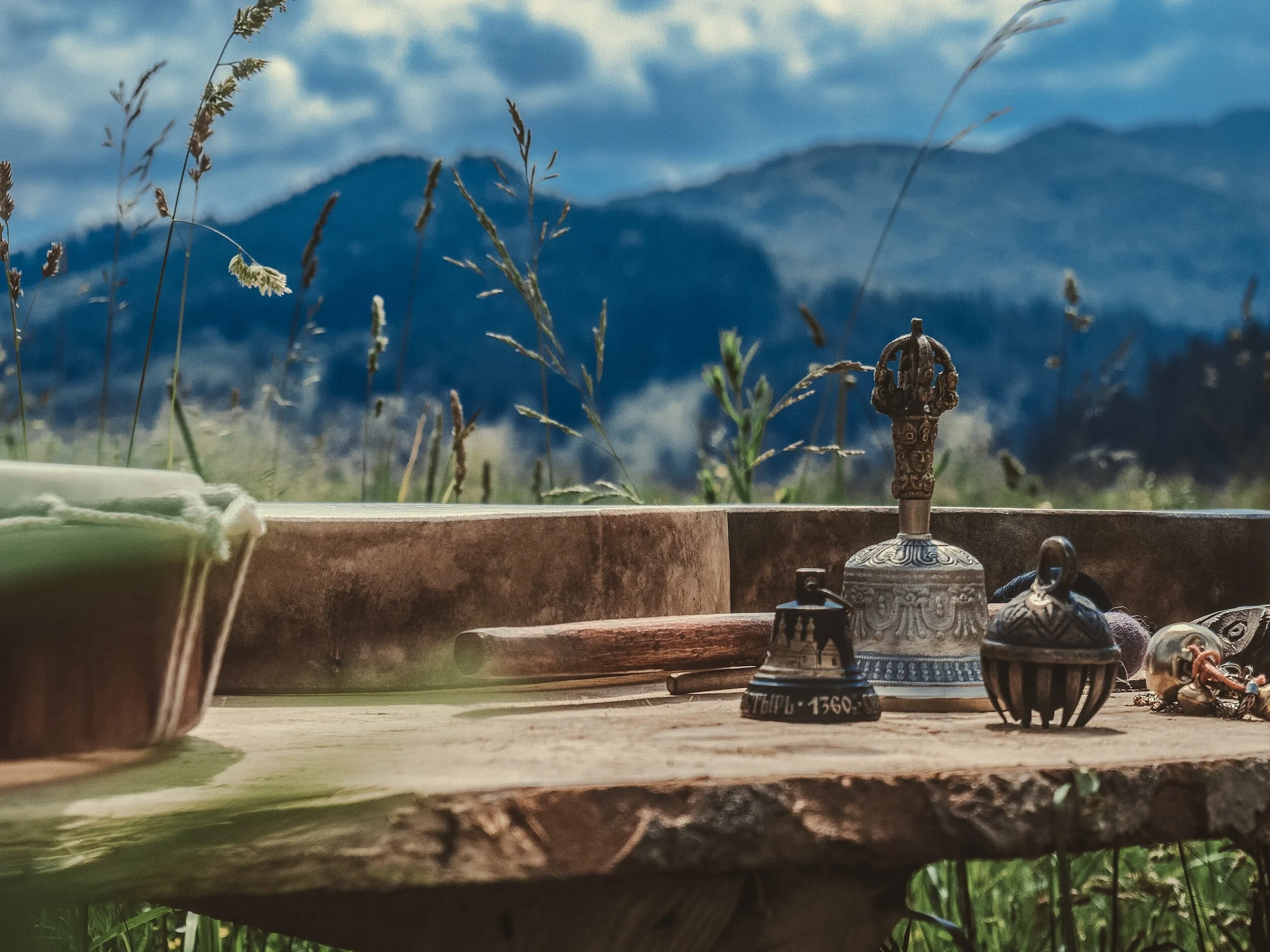 Abraçando o ano novo através de um ritual de cura e sound healing