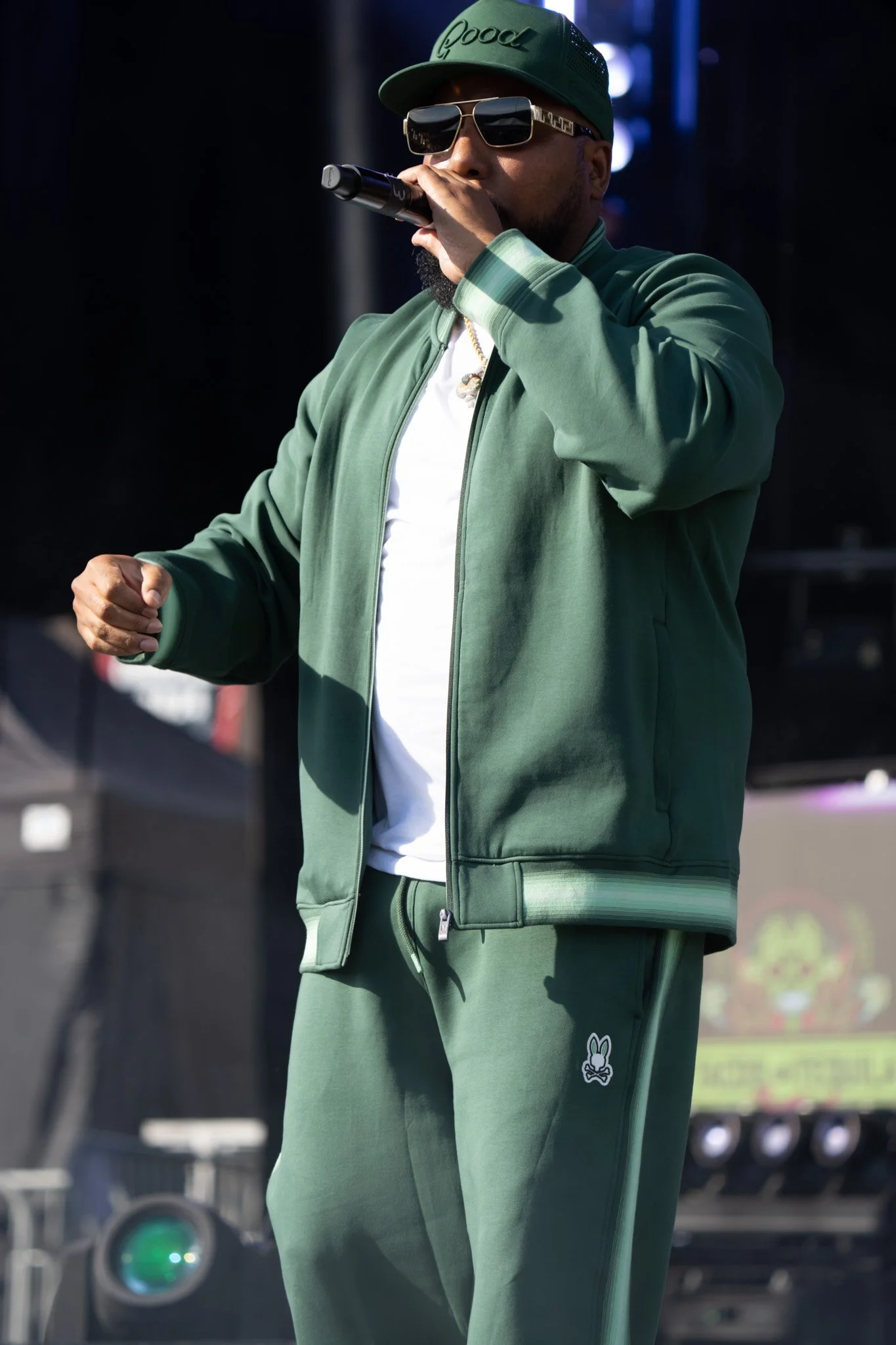 AES08141.jpg