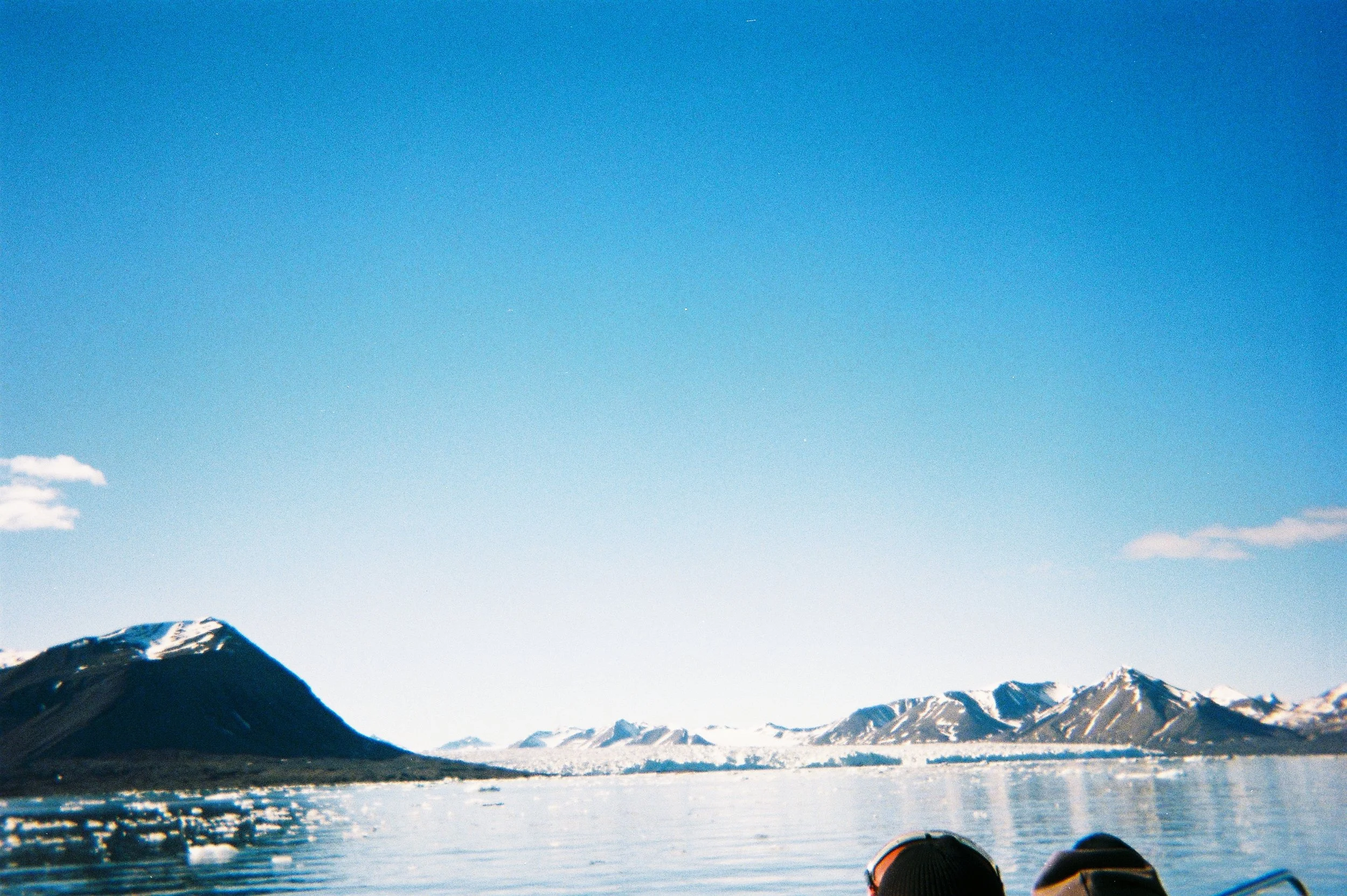 R1-08162-017A.JPG