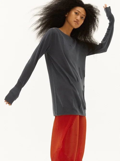 THE 597c — museum C 