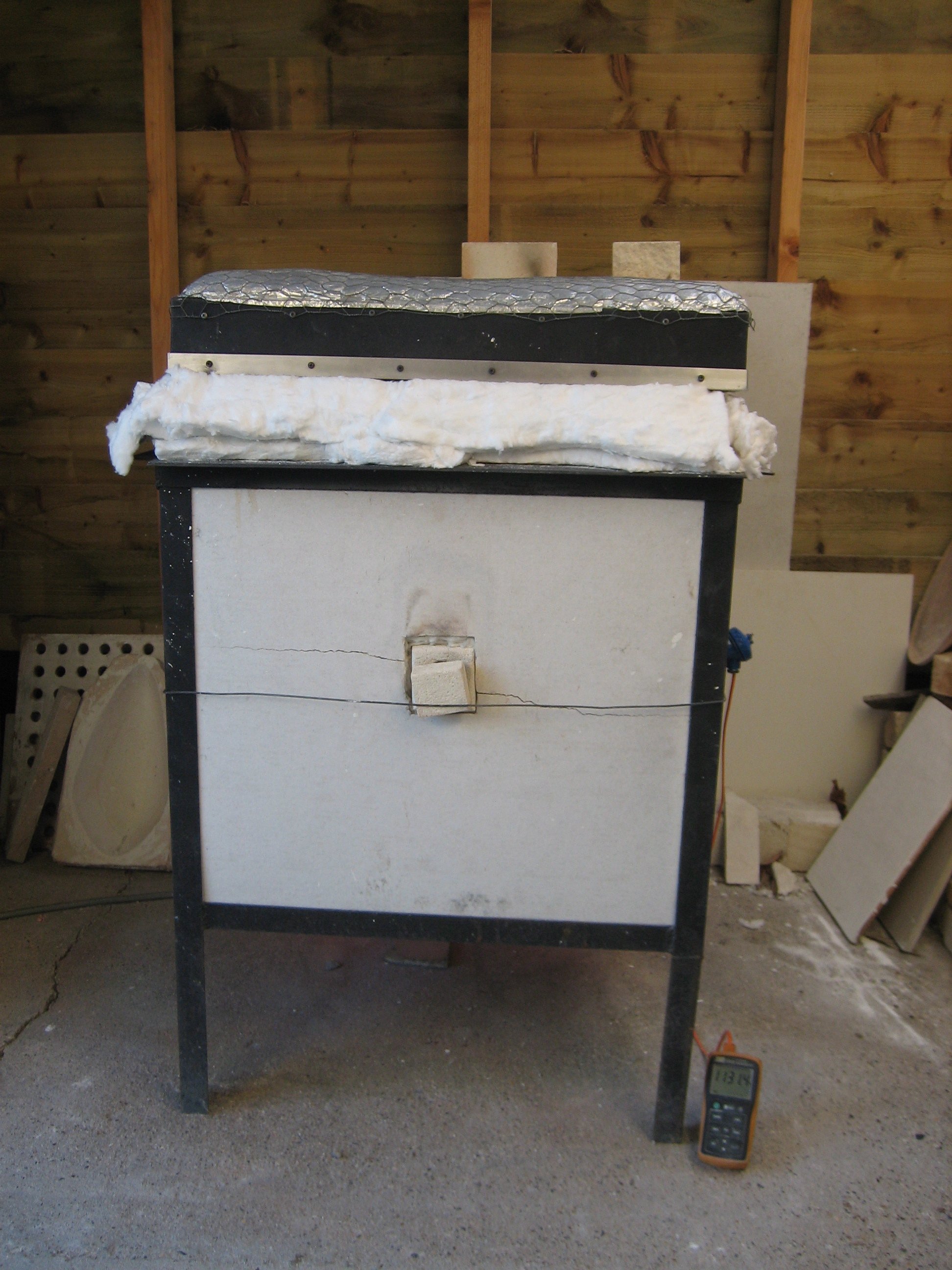 Small gas kiln