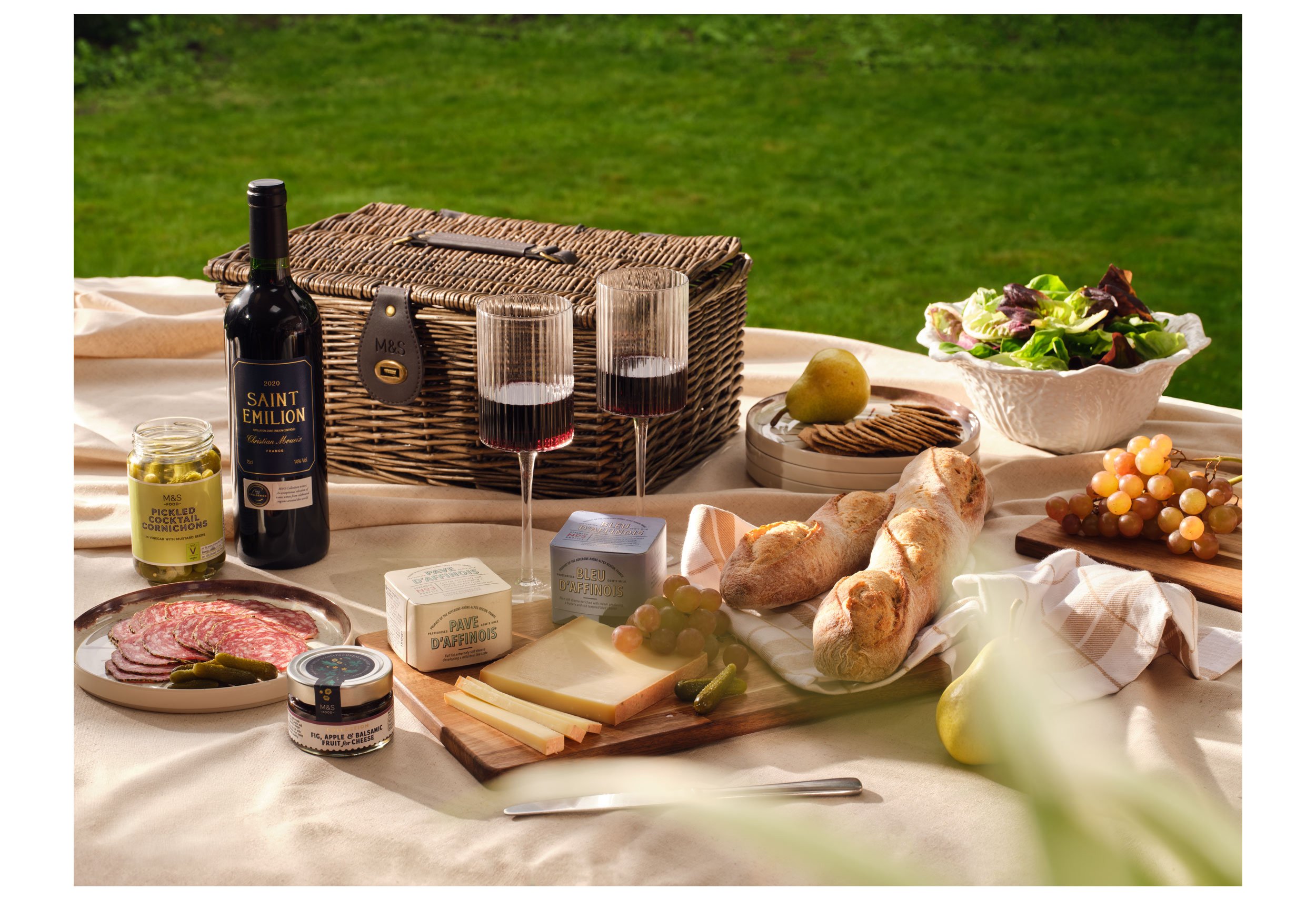 Annie M&S Image 1.jpg