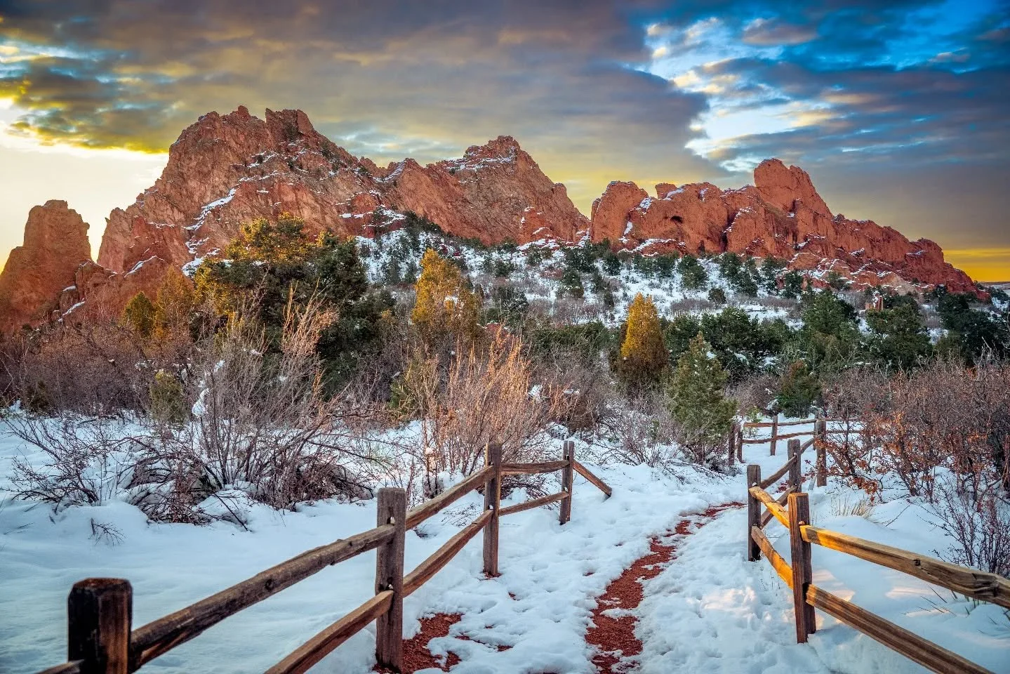 Proof that winter can still feel warm

#colorado #winterwonderland #landscapephotography #exploremore #optoutside