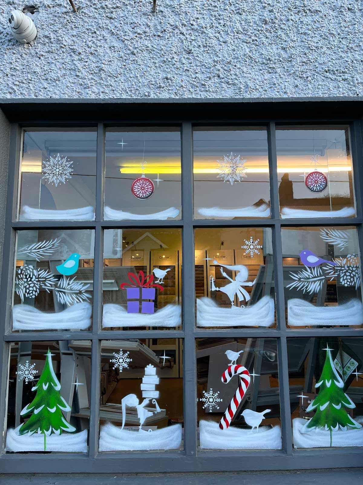 xmas-window-mart.jpg