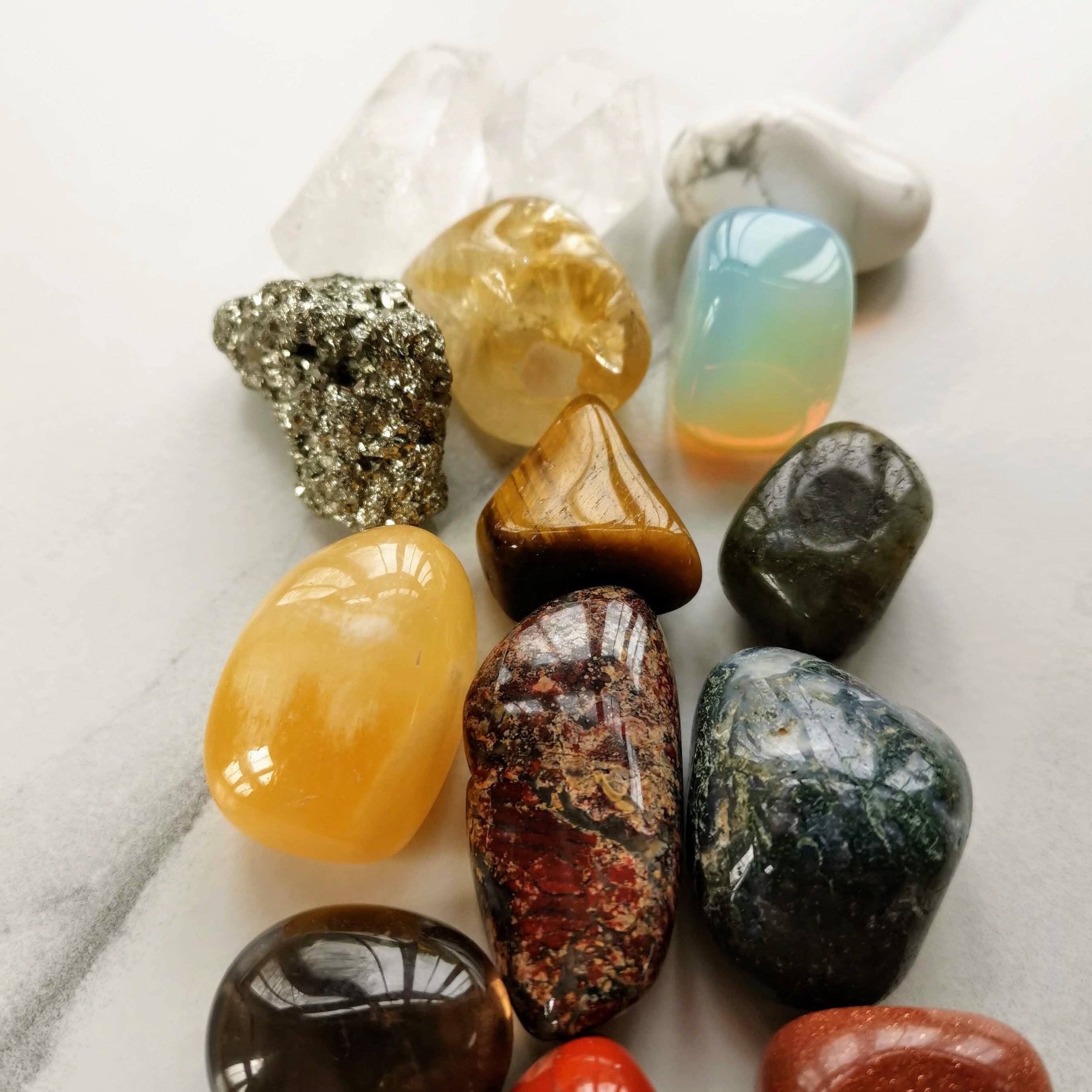 https://i.etsystatic.com/25315437/r/il/11f625/3043148235/il_fullxfull.3043148235_cax4.jpg