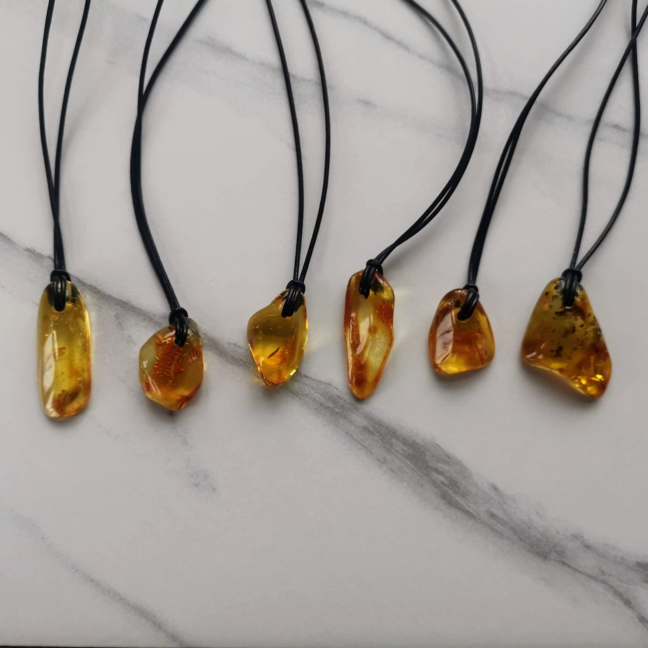 https://i.etsystatic.com/25315437/r/il/92e5f9/2859049603/il_fullxfull.2859049603_eioa.jpg