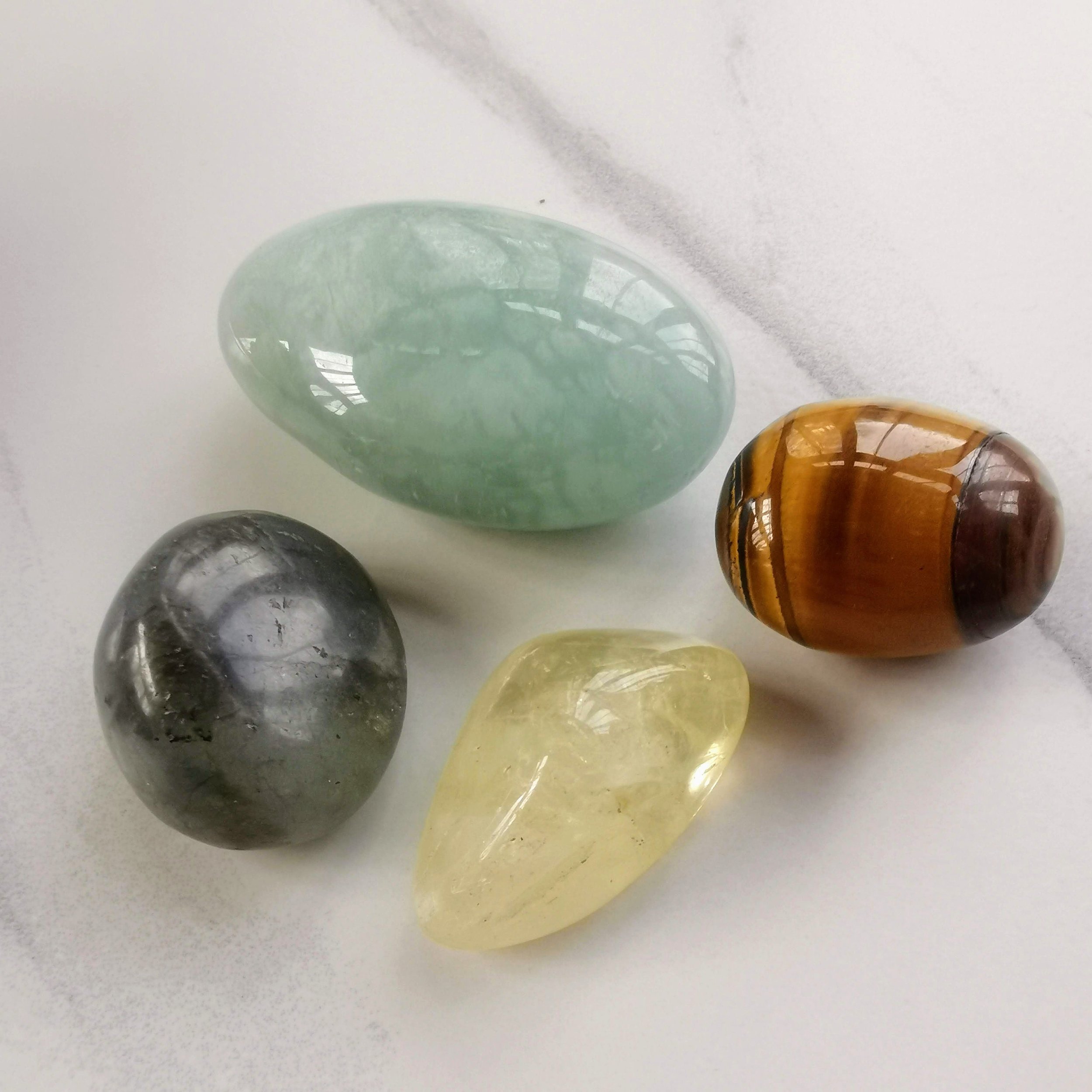 https://i.etsystatic.com/25315437/r/il/94f2eb/2850523396/il_fullxfull.2850523396_ppch.jpg