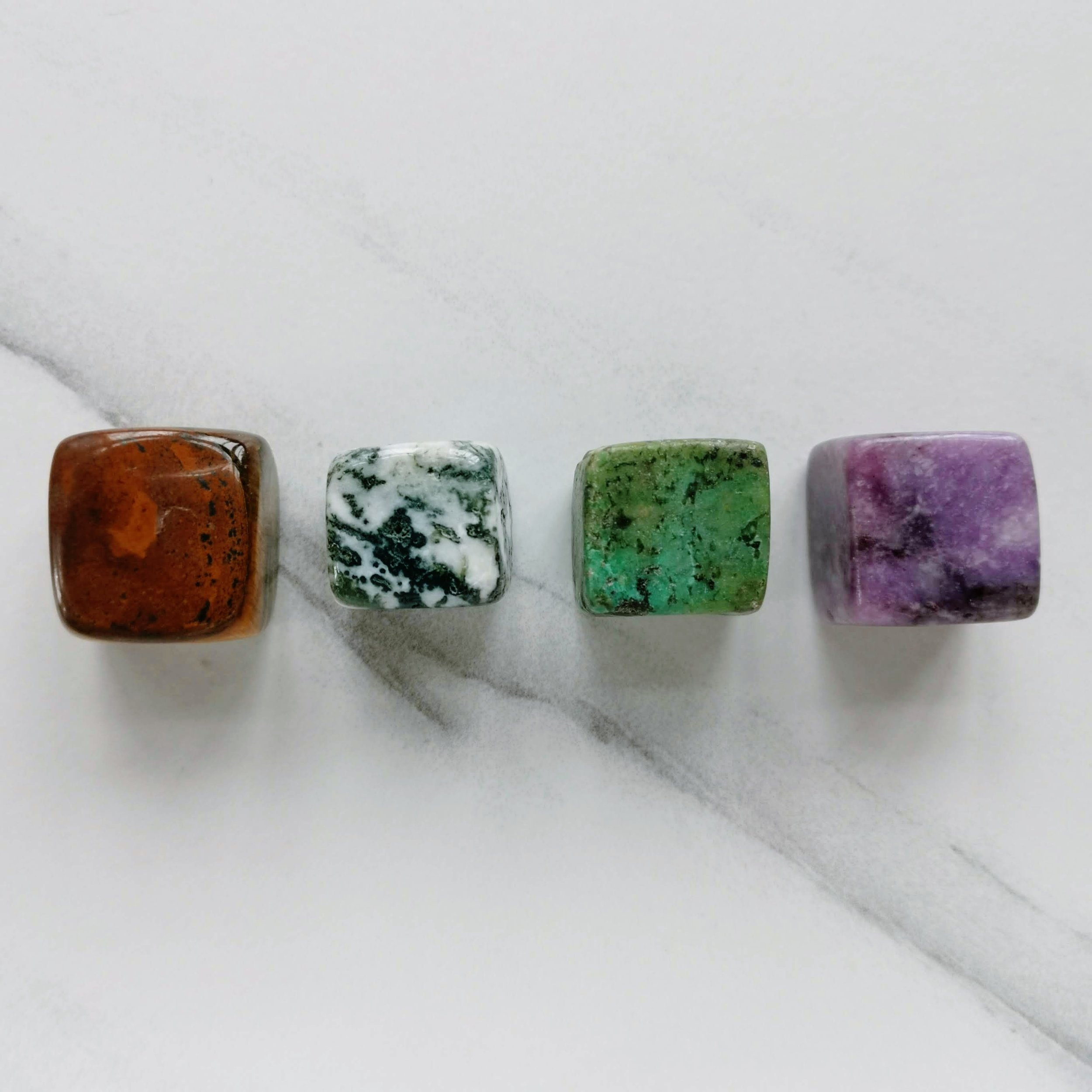 https://i.etsystatic.com/25315437/r/il/72e89c/2898095393/il_fullxfull.2898095393_6k9l.jpg