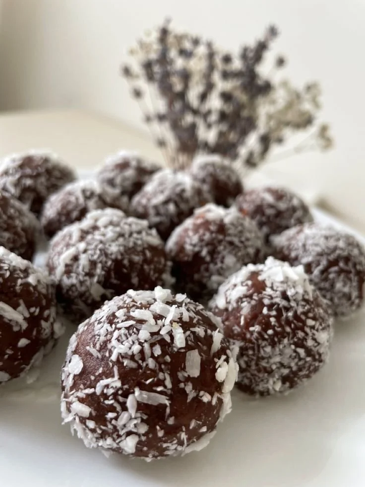 High Protein Snacks & Hacks