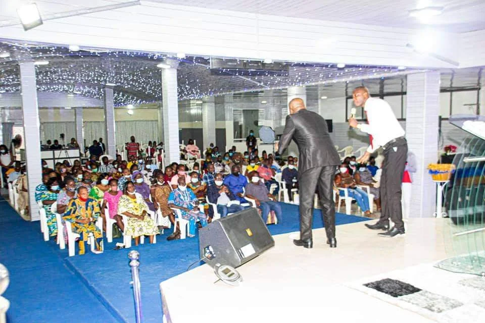 PHOTO-2022-02-21-23-52-34 3.jpg