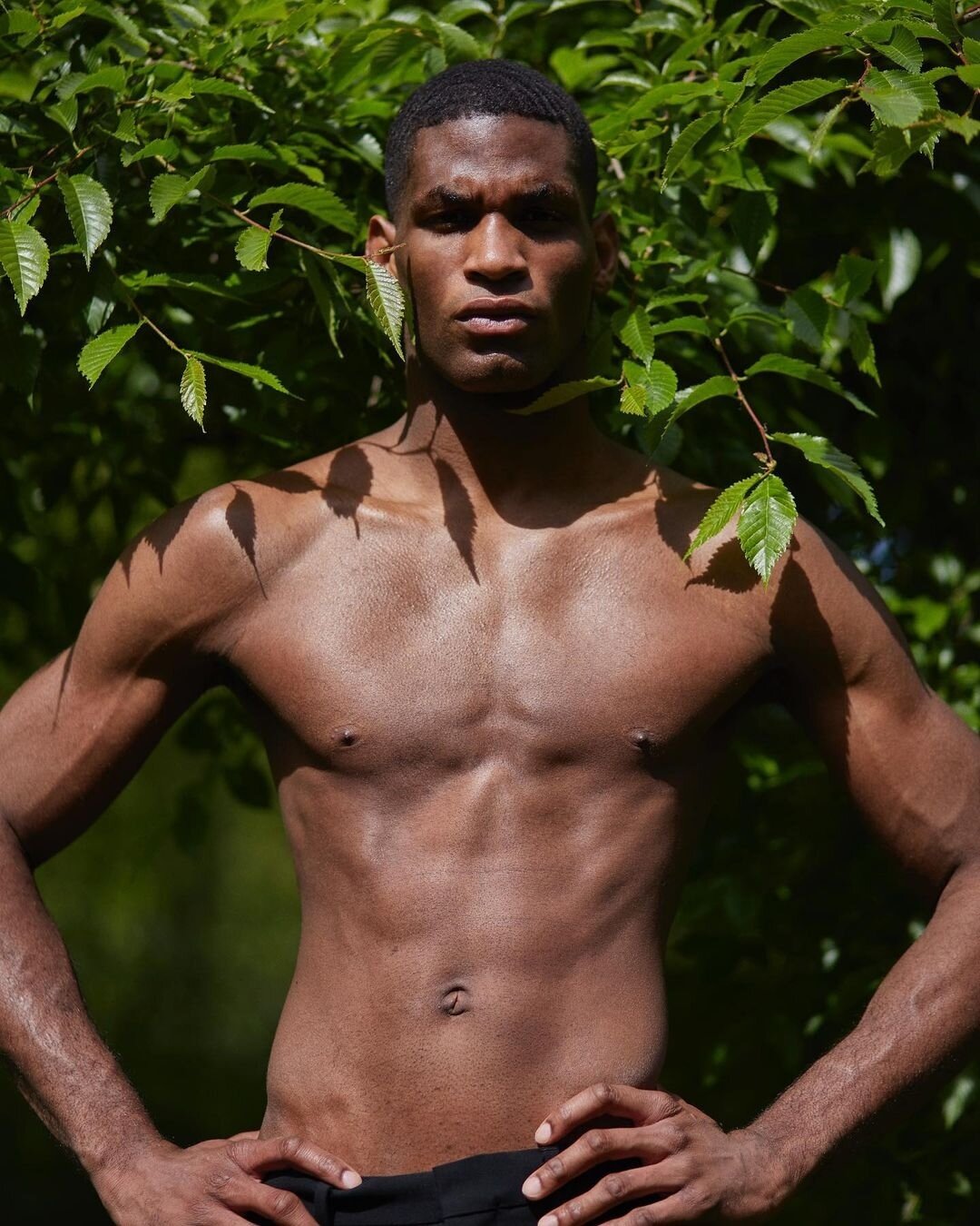 @saint.diandre 🍃💚⁠🔥⁠
⁠
Shot by @jakespencerphoto 📸⁠
⁠
#AMCKModels