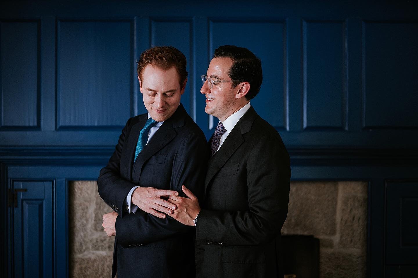 #wedding #connecticutwedding #connecticutgayweddingphotographer #gaywedding #connecticutweddingphotographer #loveislove #pride #twogrooms #gayweddingphotographer @esevents08