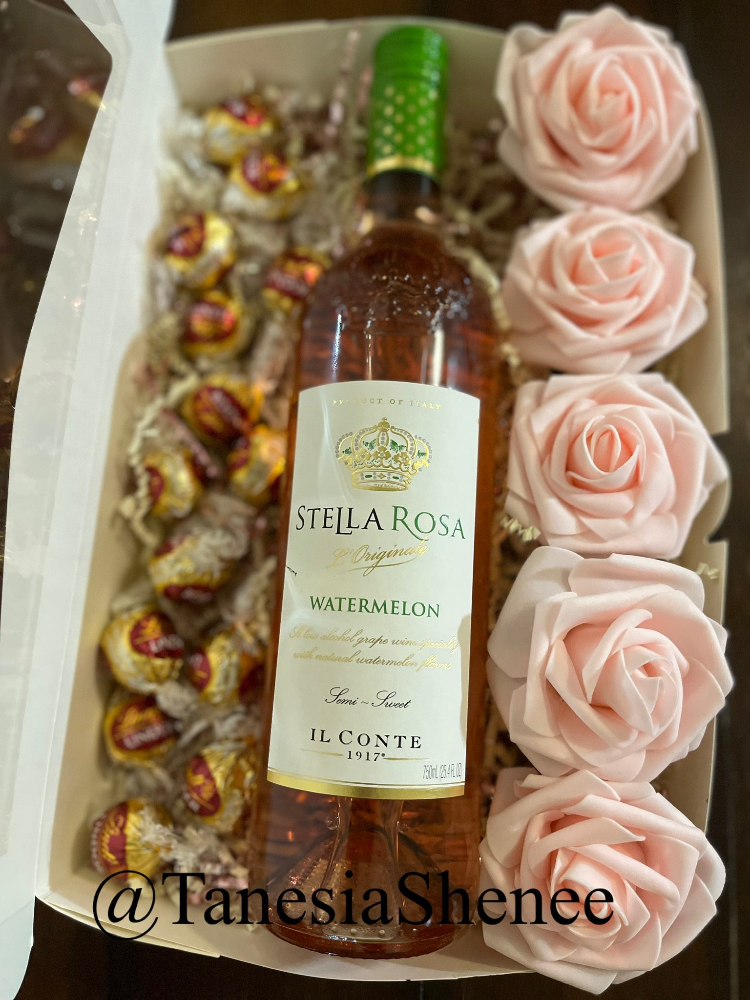 Wine box without berries