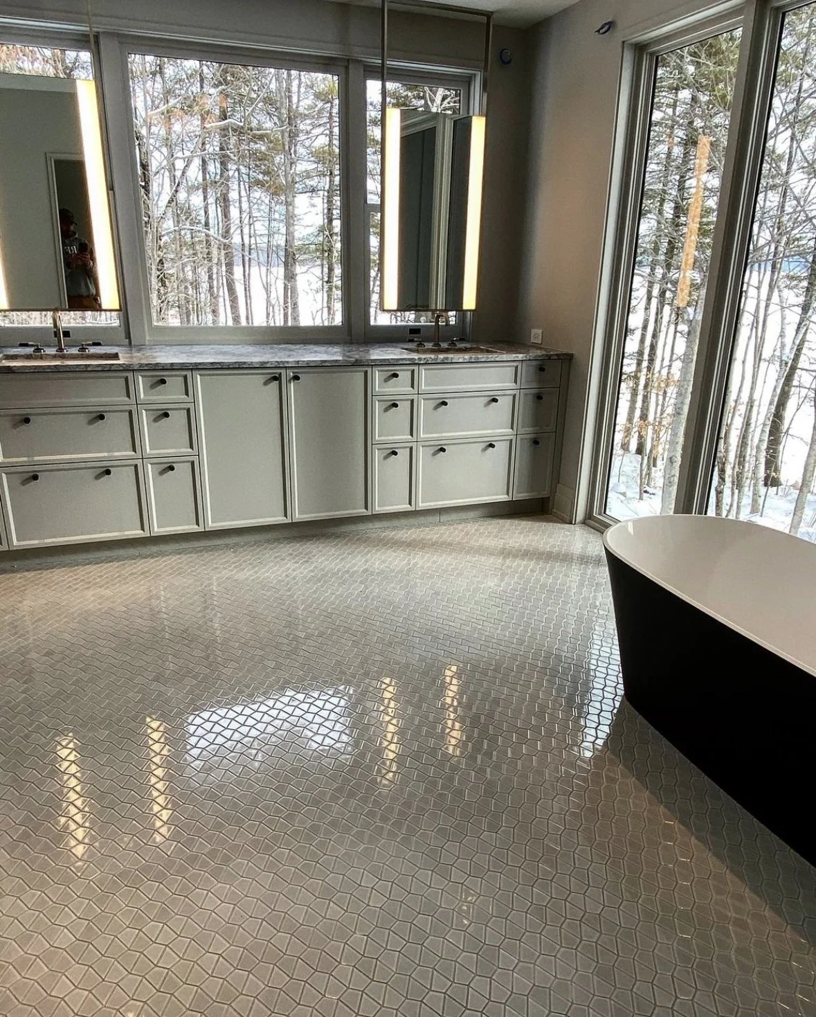 RF Tile Inc.